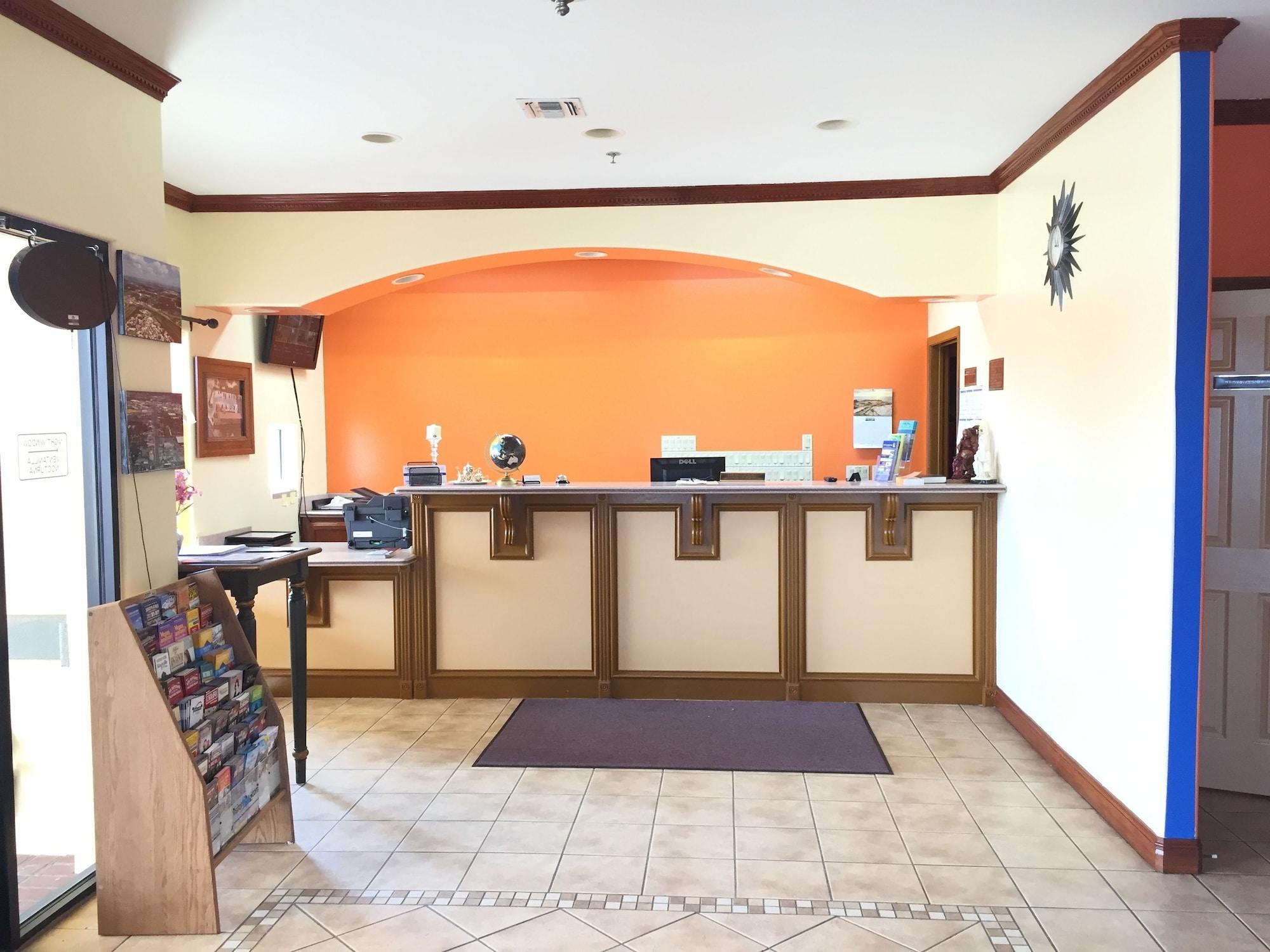 Vista Lobby Boca Chica Inn & Suites Brownsville
