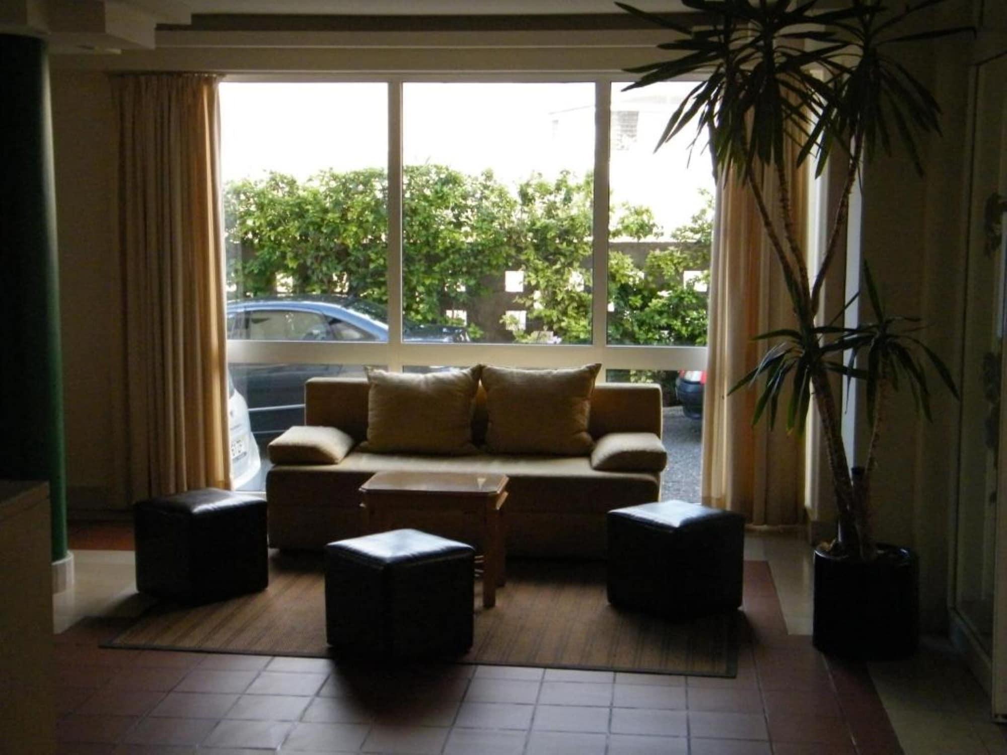 Vista Lobby INATEL Porto Santo Hotel
