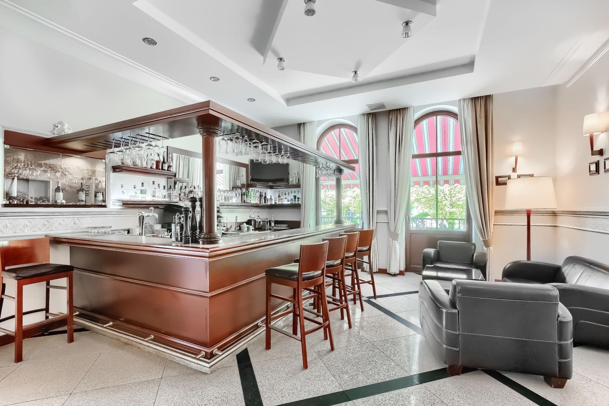 Bar/Salón Hotel Atrium