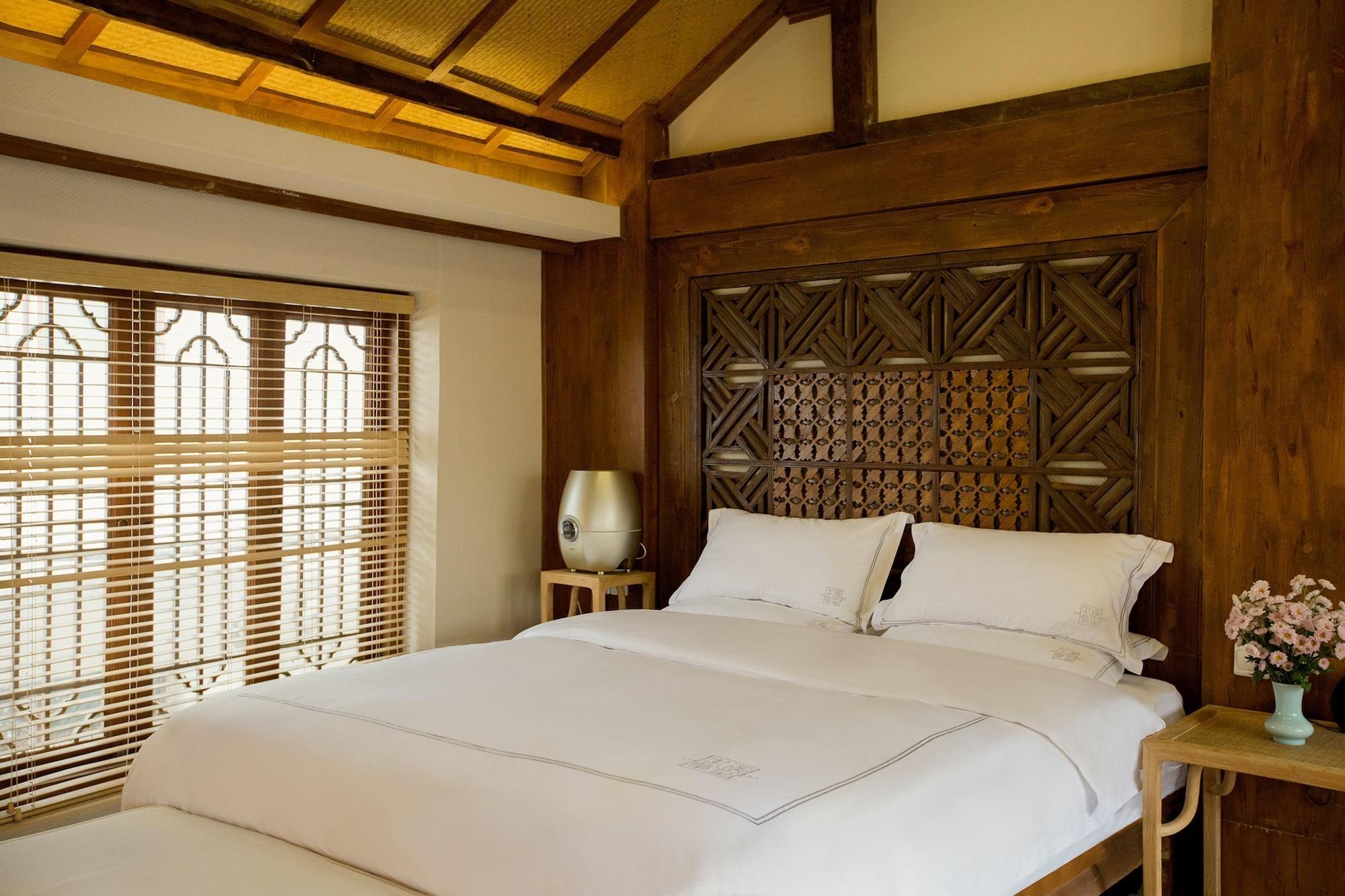 Set de Habitación Songshi Guqin Inn