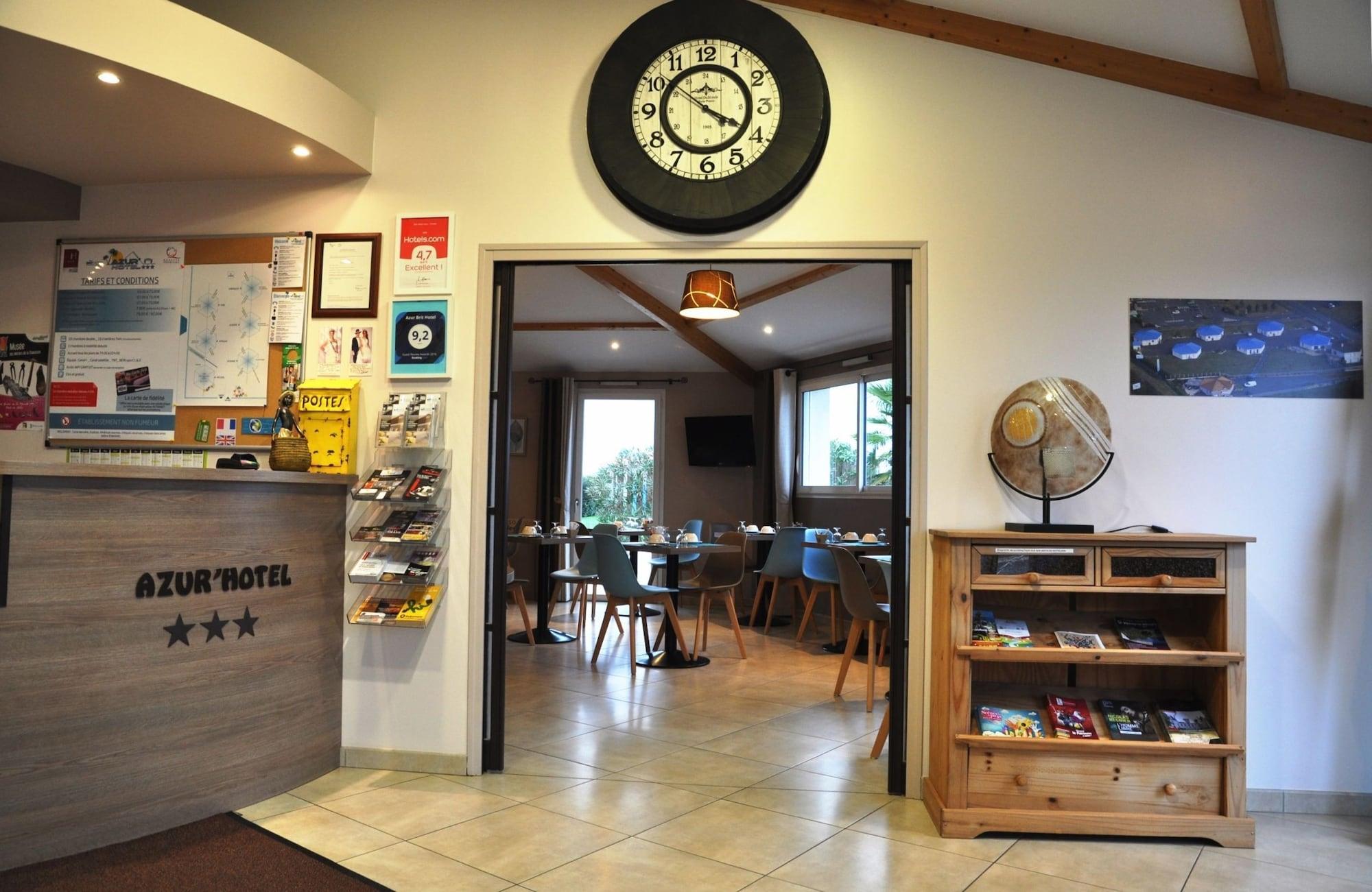 Vista Lobby Brit Hotel Confort Azur Cholet Nord