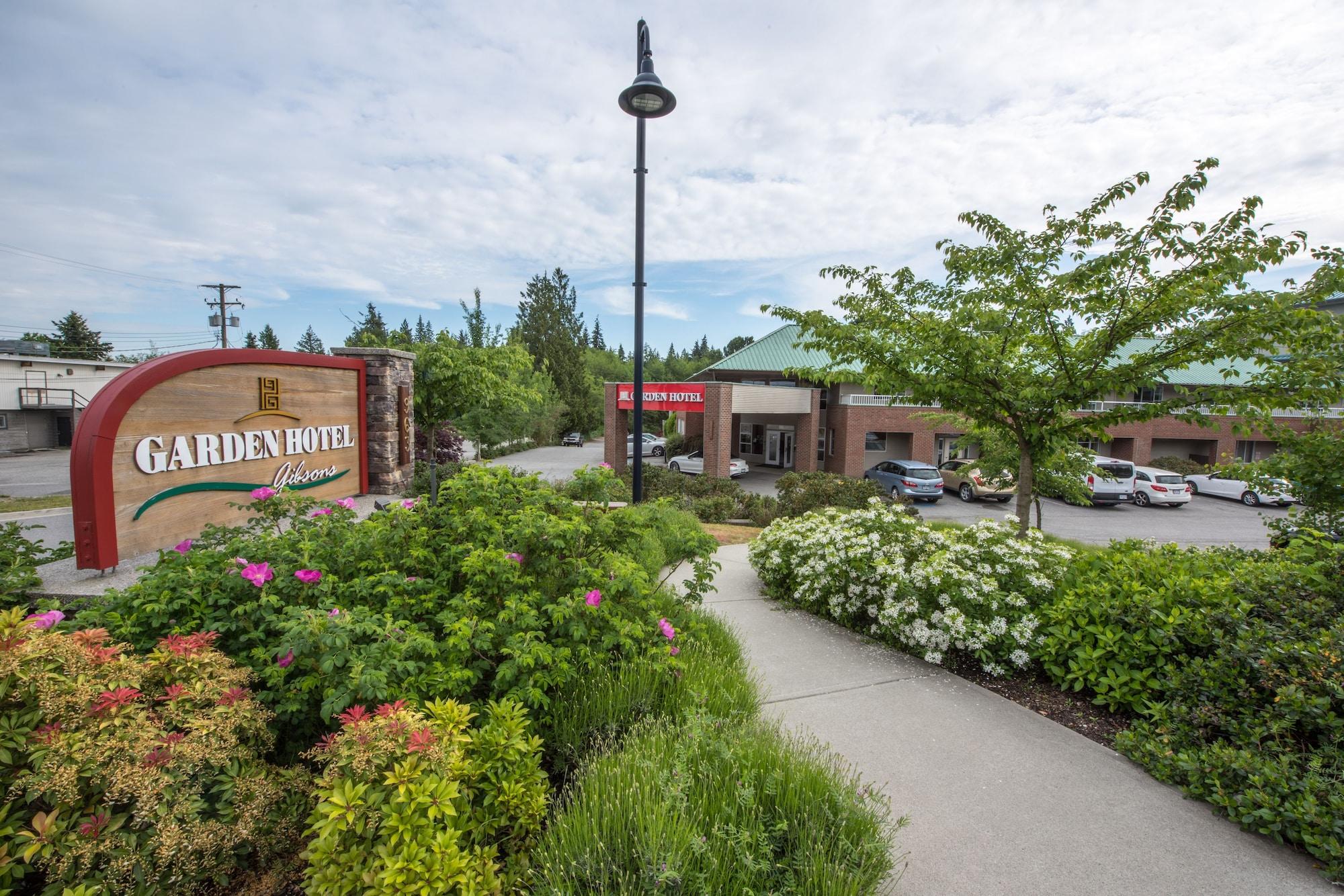 Vista Exterior Gibsons Garden Hotel