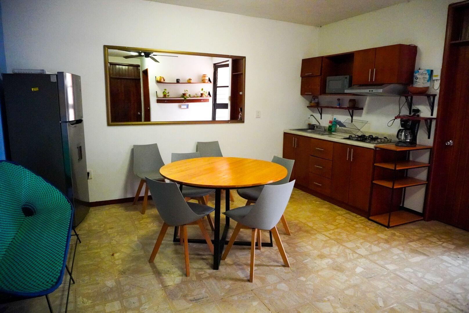 Comodidades del Alojamiento Hostal Chocolate Calenda