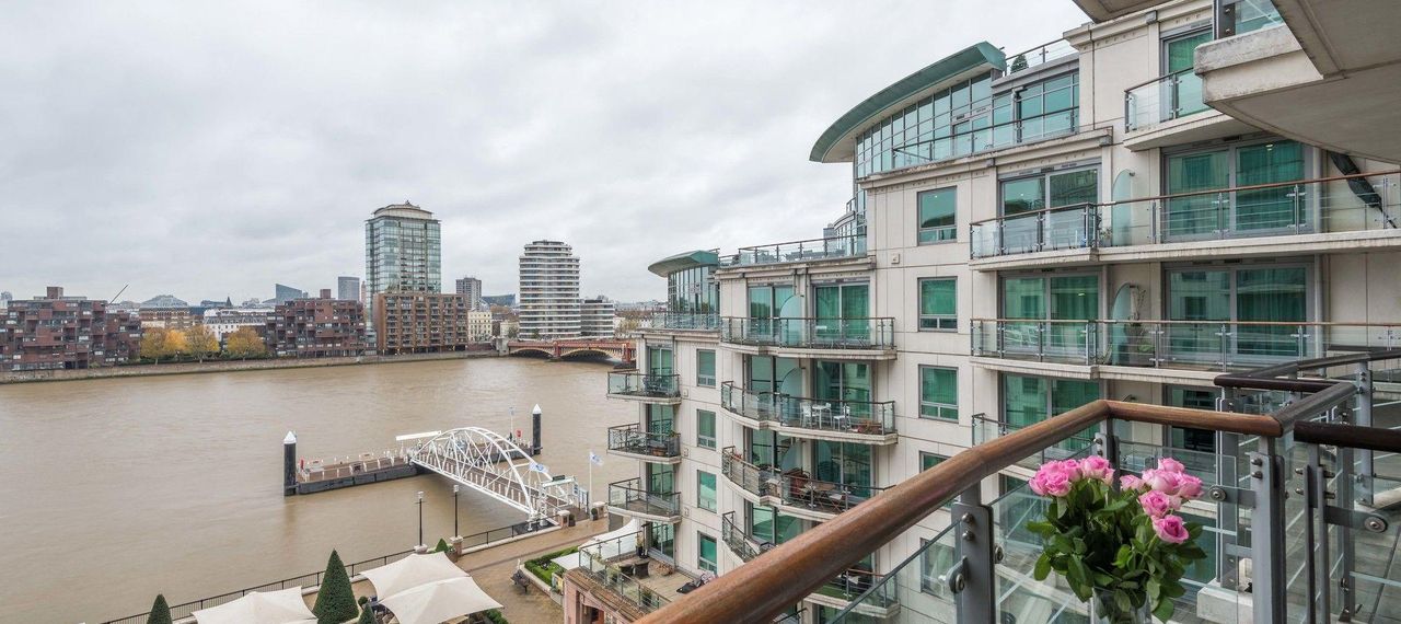 Stunning Flat Overlooking the Thames, Londres Hotéis no Decolar