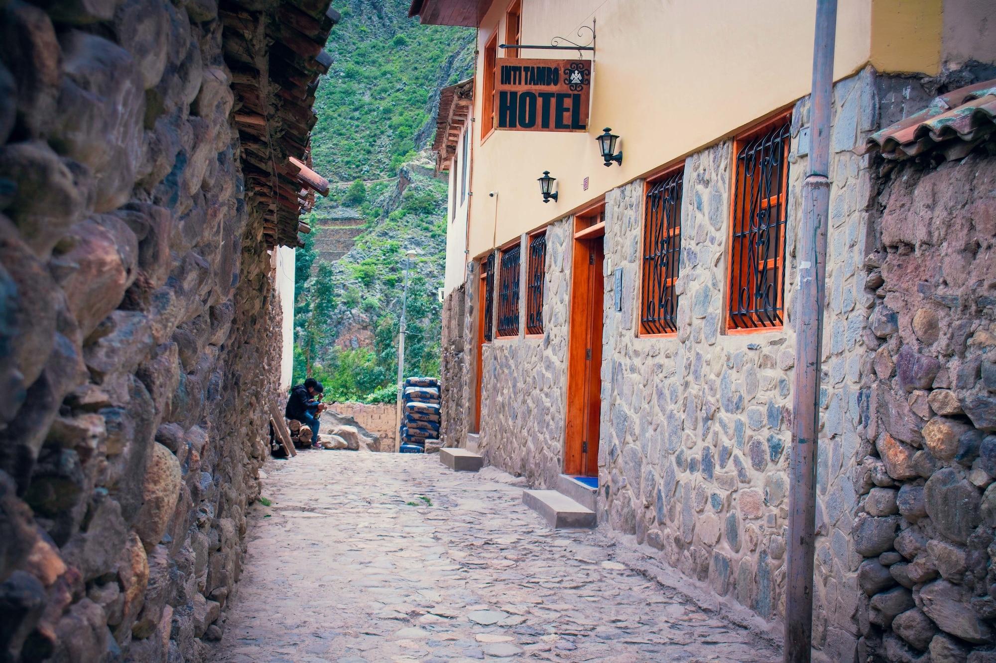 Vista Exterior Intitambo Hotel