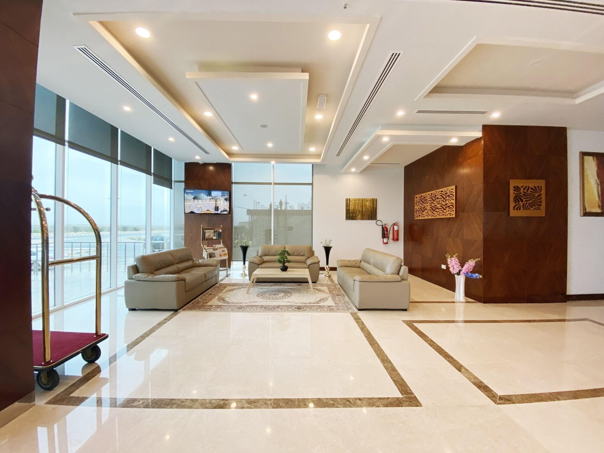 Vista Lobby Surgrand Hotel