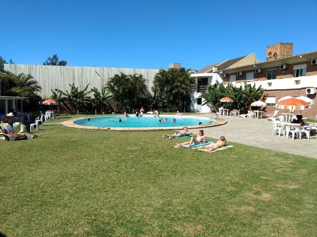 Vista Piscina Hotel Samburá