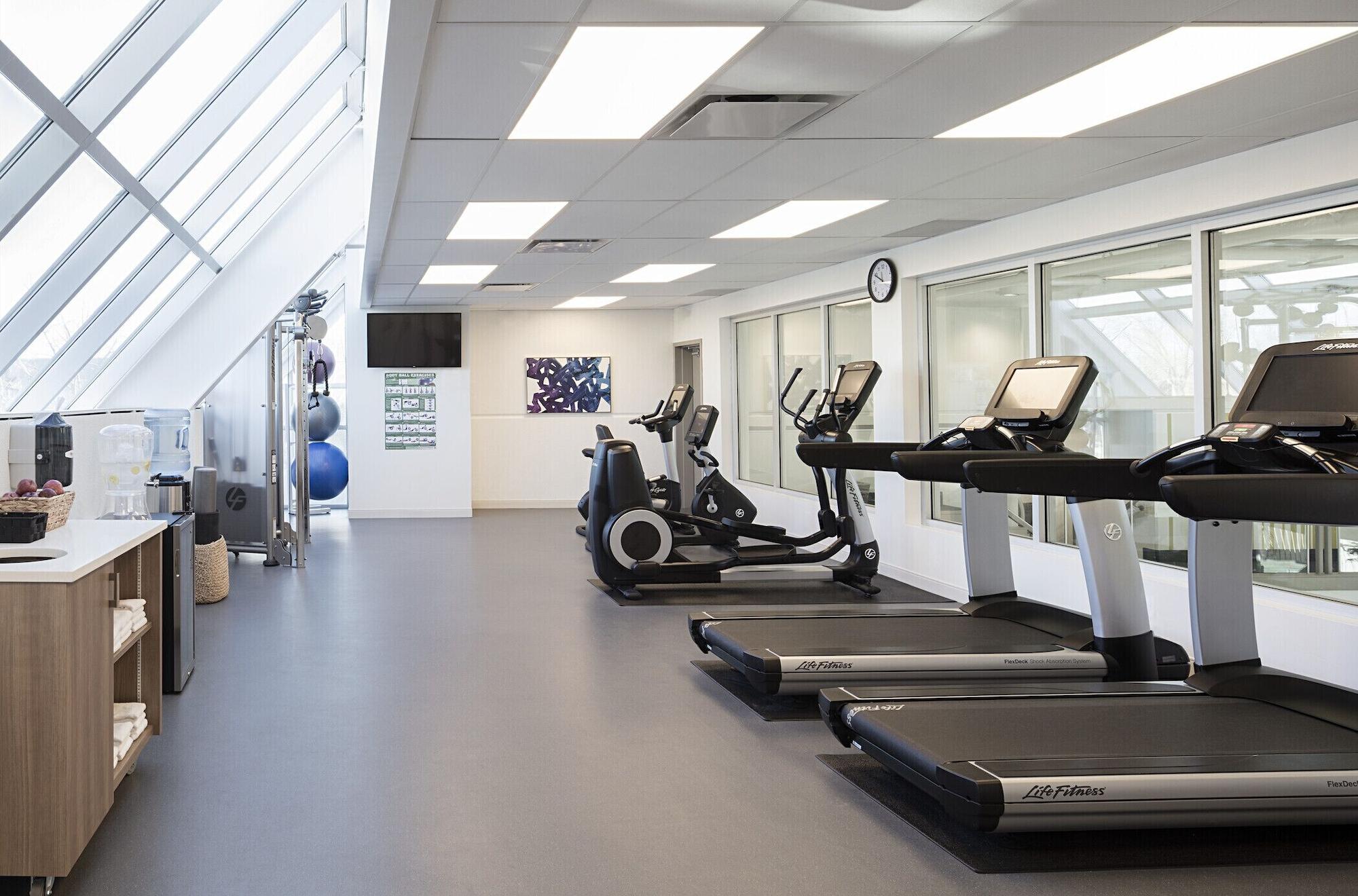 Gimnasio Delta Hotels by Marriott Calgary South