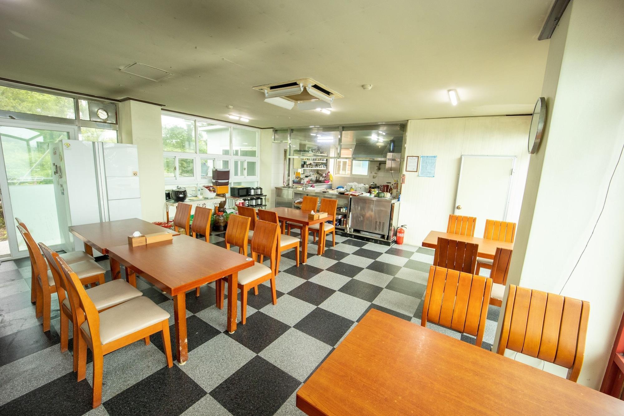 Restaurant Jeju Badagurigi