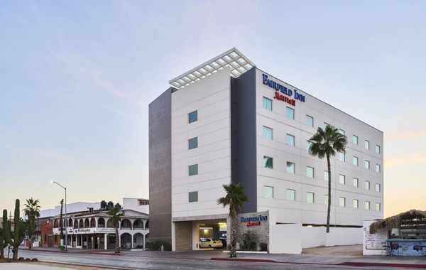Fairfield by Marriott Los Cabos - Hoteles con desayuno en Cabo San Lucas