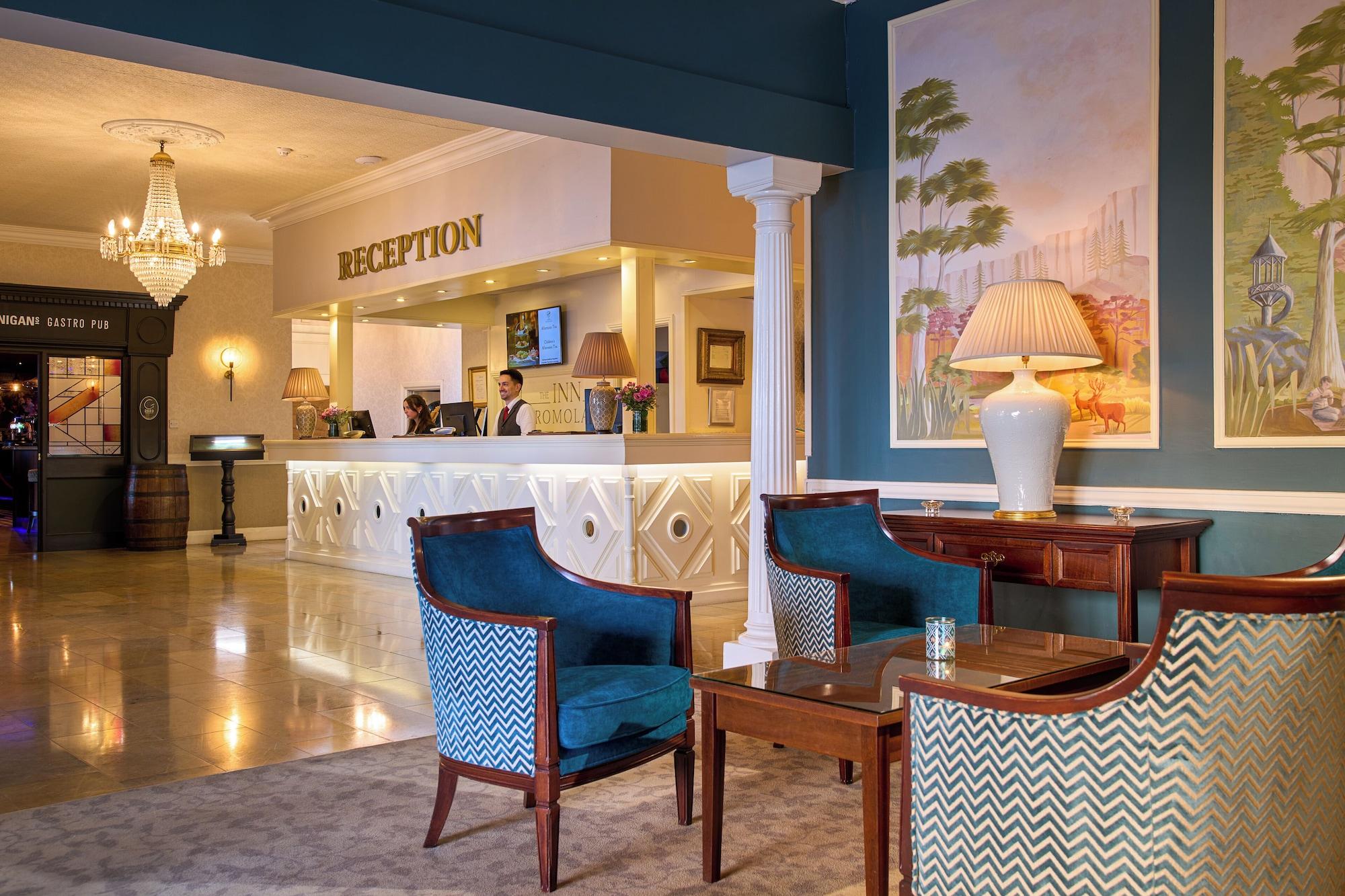 Vista Lobby THE RINE