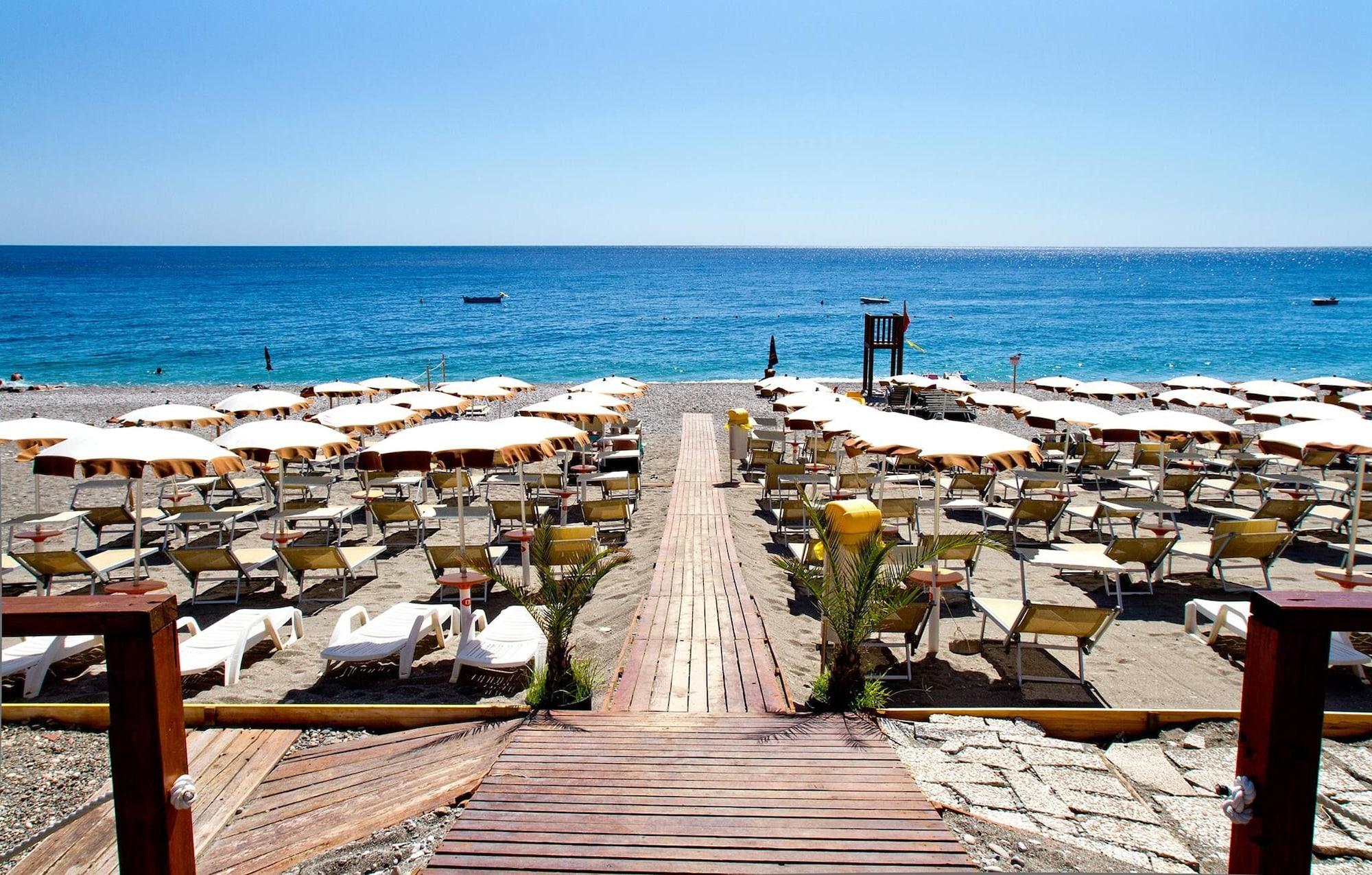 Playa BAY PALACE MAZZARO'