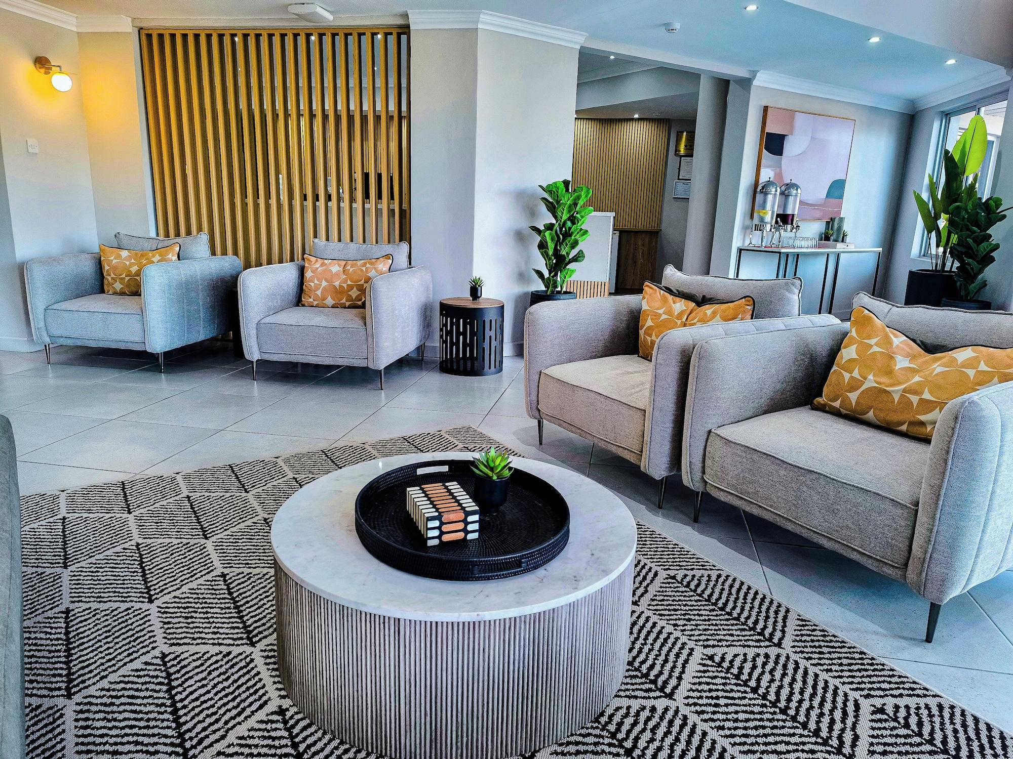 Vista Lobby Cresta Thapama
