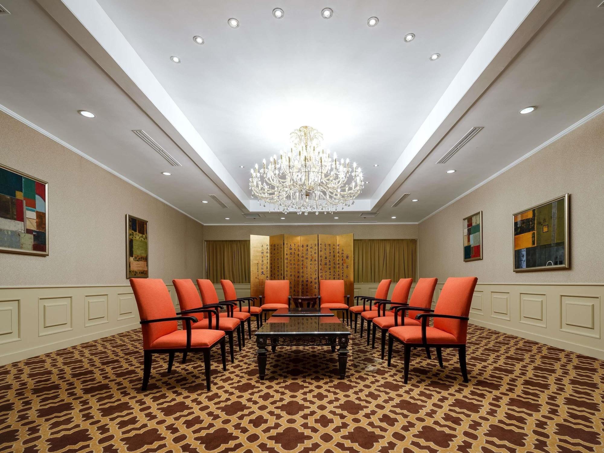 Sala de Reuniones Swissôtel Living Shanghai Hongqiao