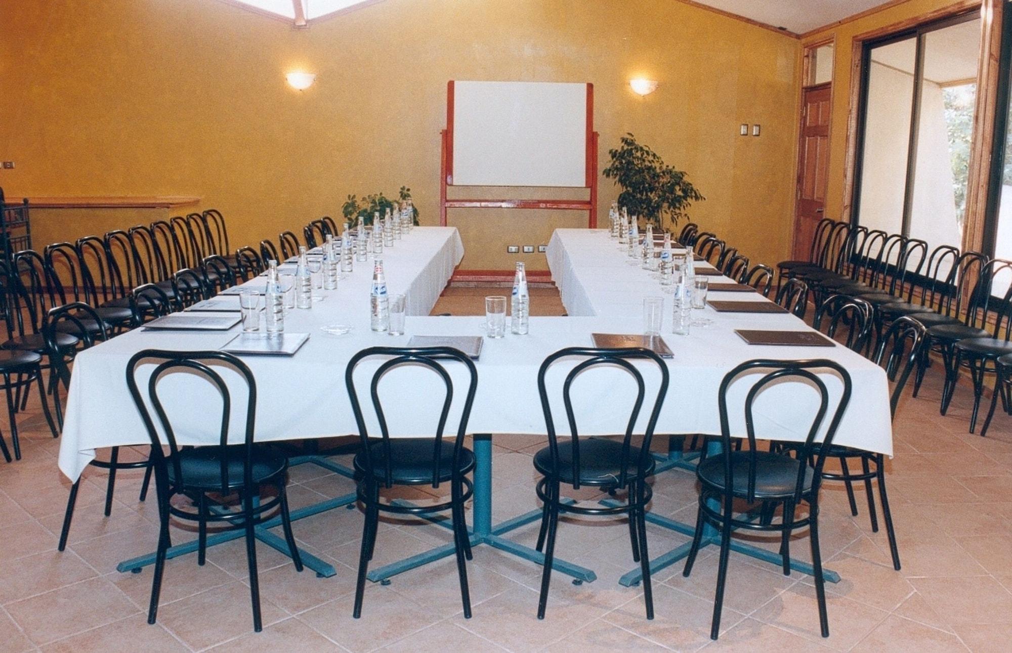 Sala de Reuniones Selva Negra