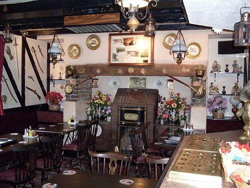 Restaurant The Bird in Hand Inn