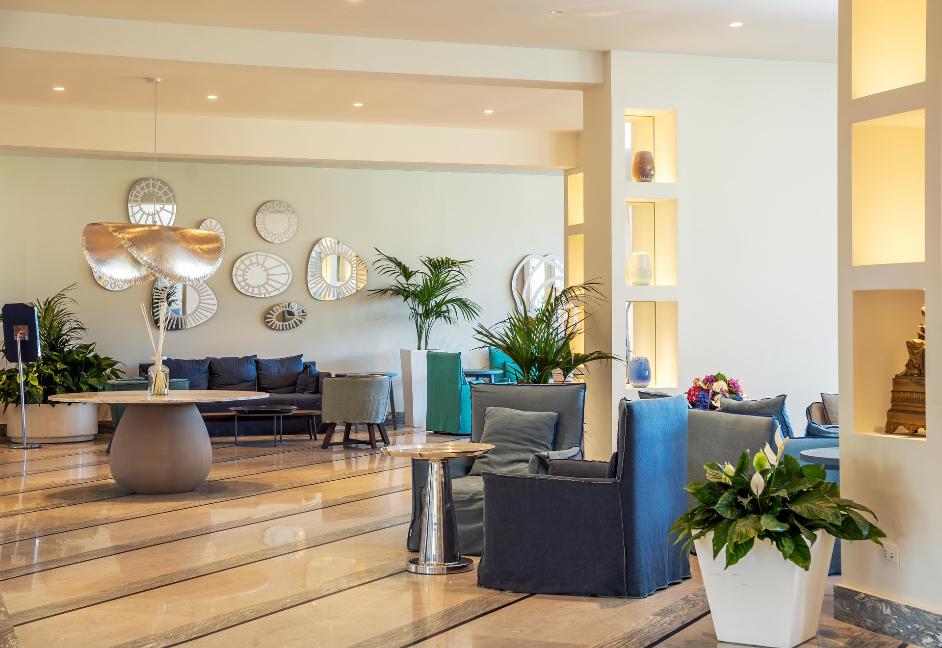Vista Lobby Grand Hotel Vesuvio