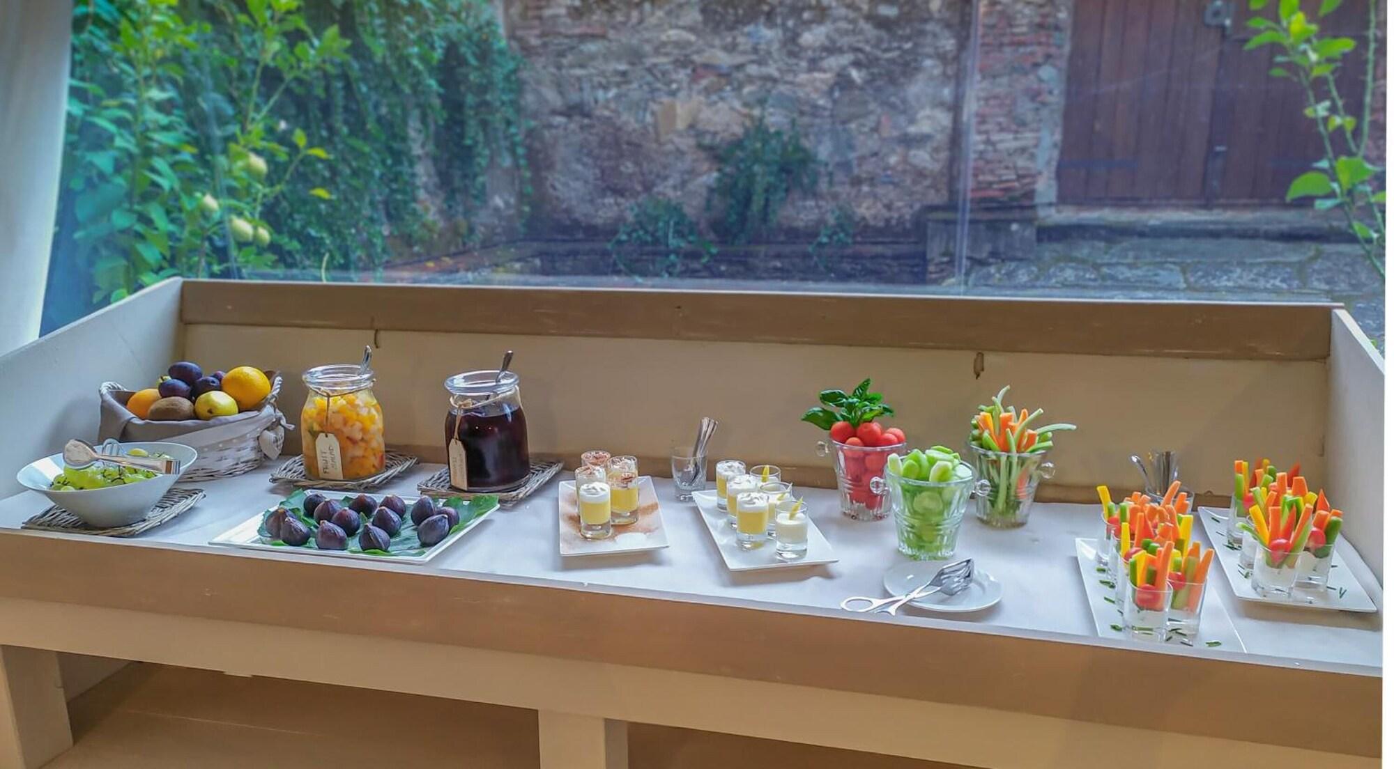 Restaurant Relais Corte Rodeschi