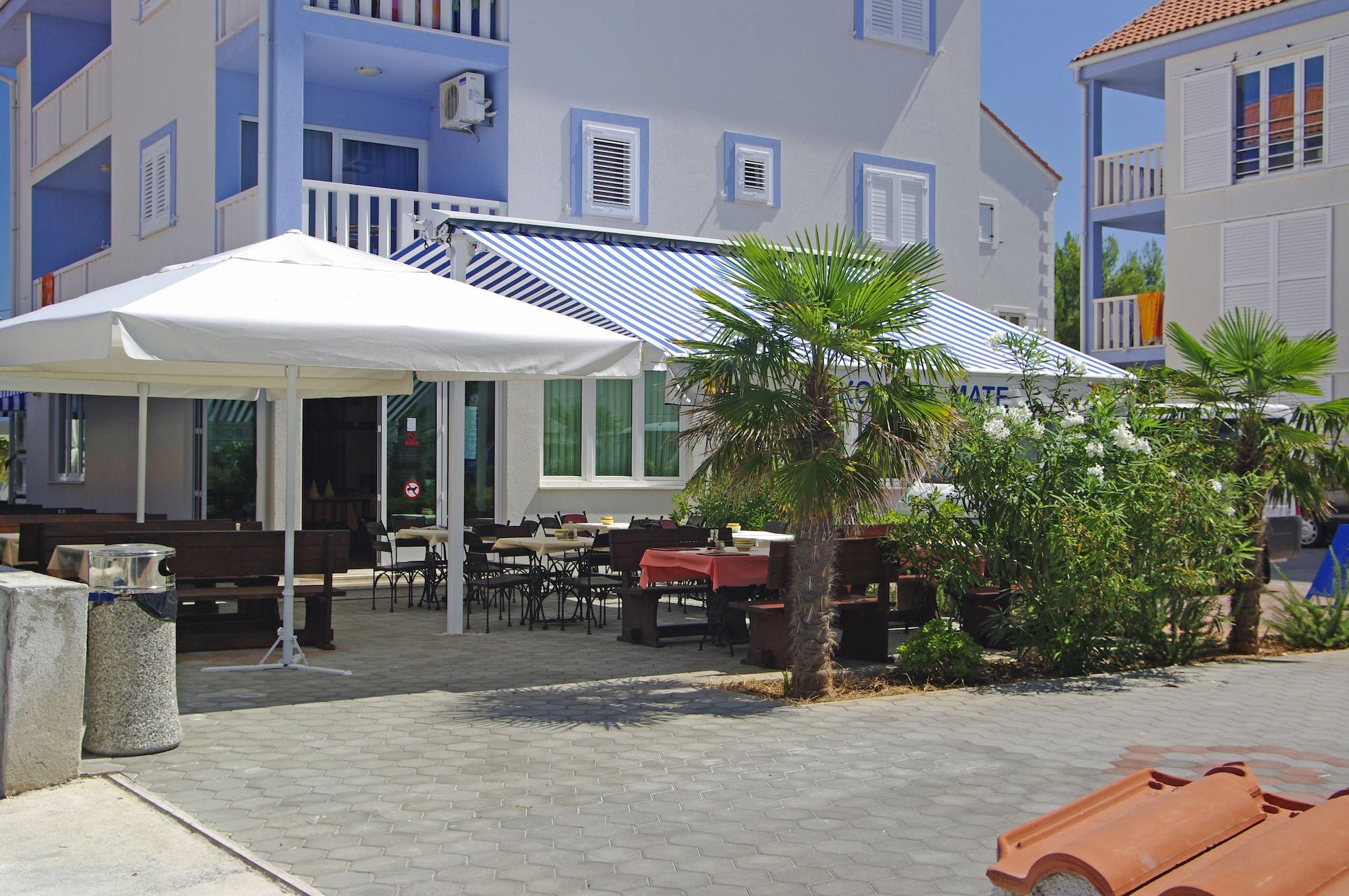 Vista Exterior Aparthotel Marina Gromela