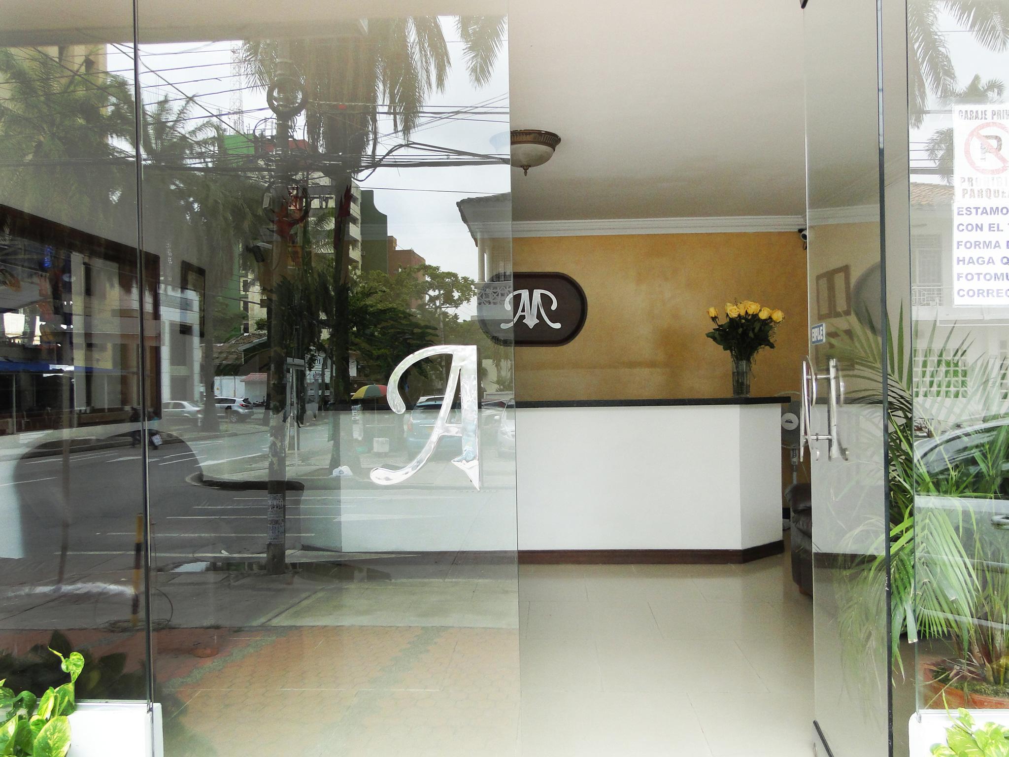 Vista Lobby Hotel Montecarlo Suites