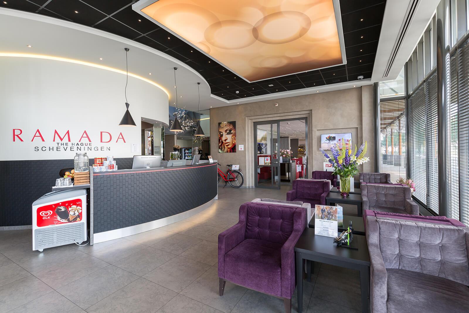 Vista Lobby Ramada The Hague Scheveningen