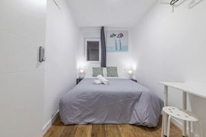 Alojamiento - AYZ Luis Cabrera-Auto check-in property