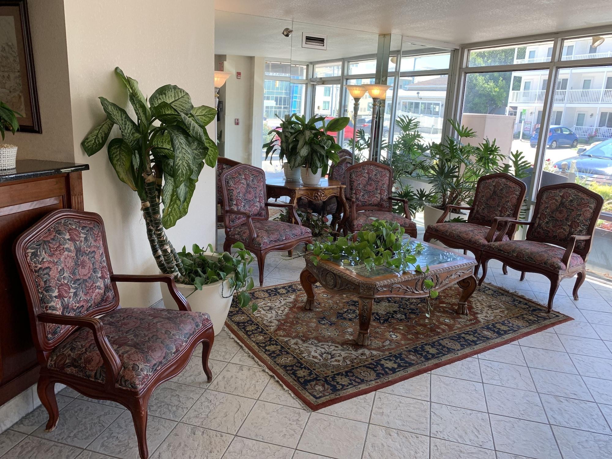 Vista Lobby Gold Leaf Hotel of Dewey - Rehoboth Beach