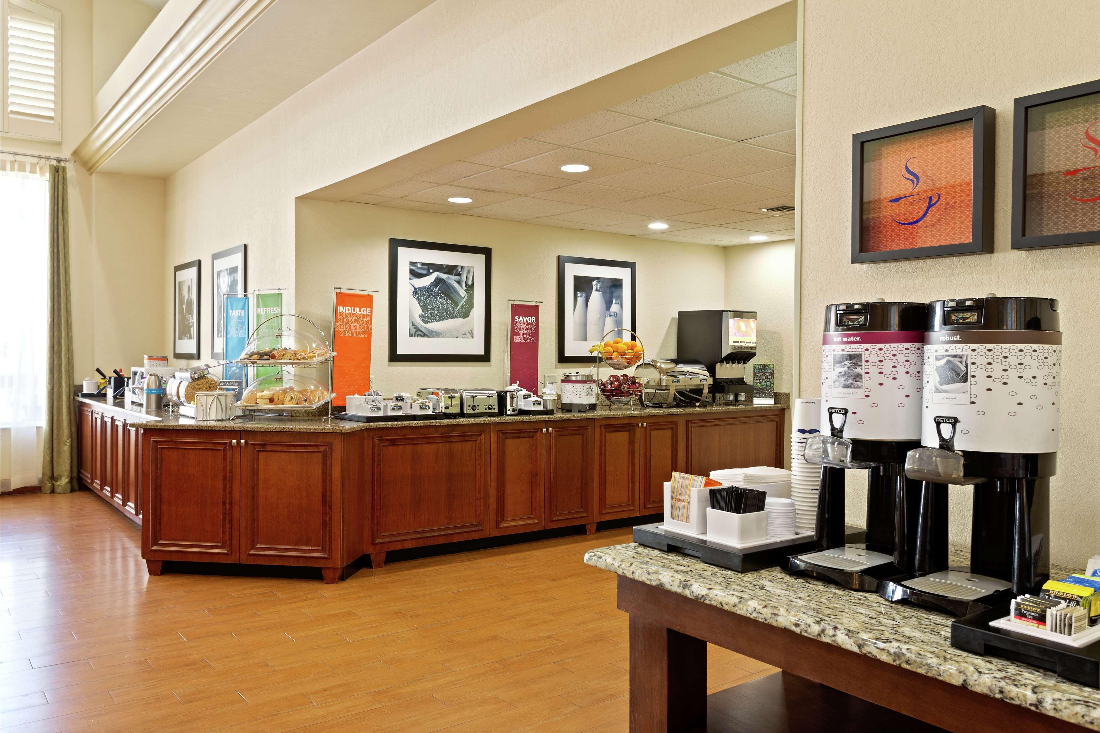 Restaurant Hampton Inn & Suites Venice Bayside South Sarasota
