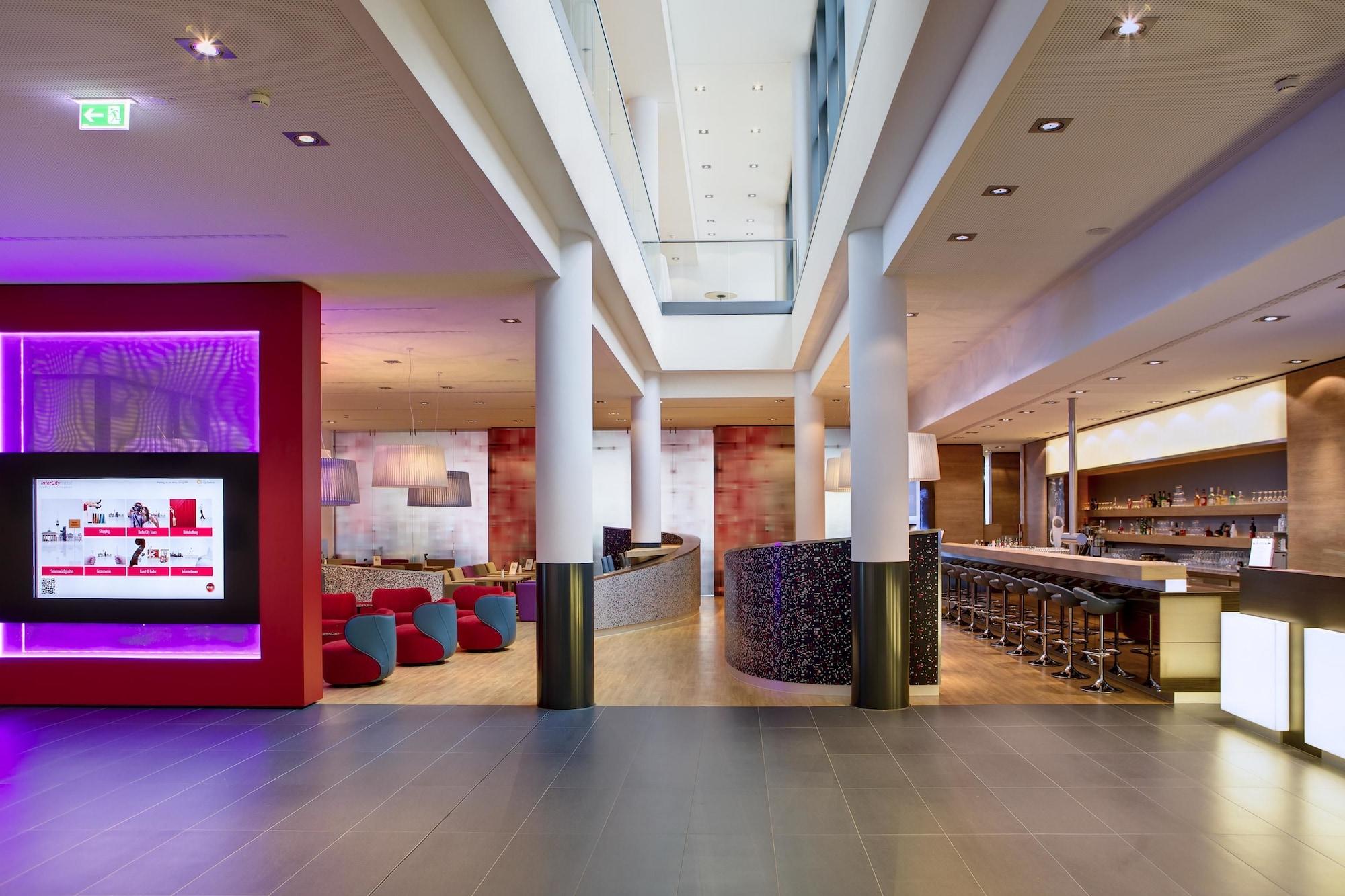 Vista Lobby IntercityHotel Berlin Hauptbahnhof