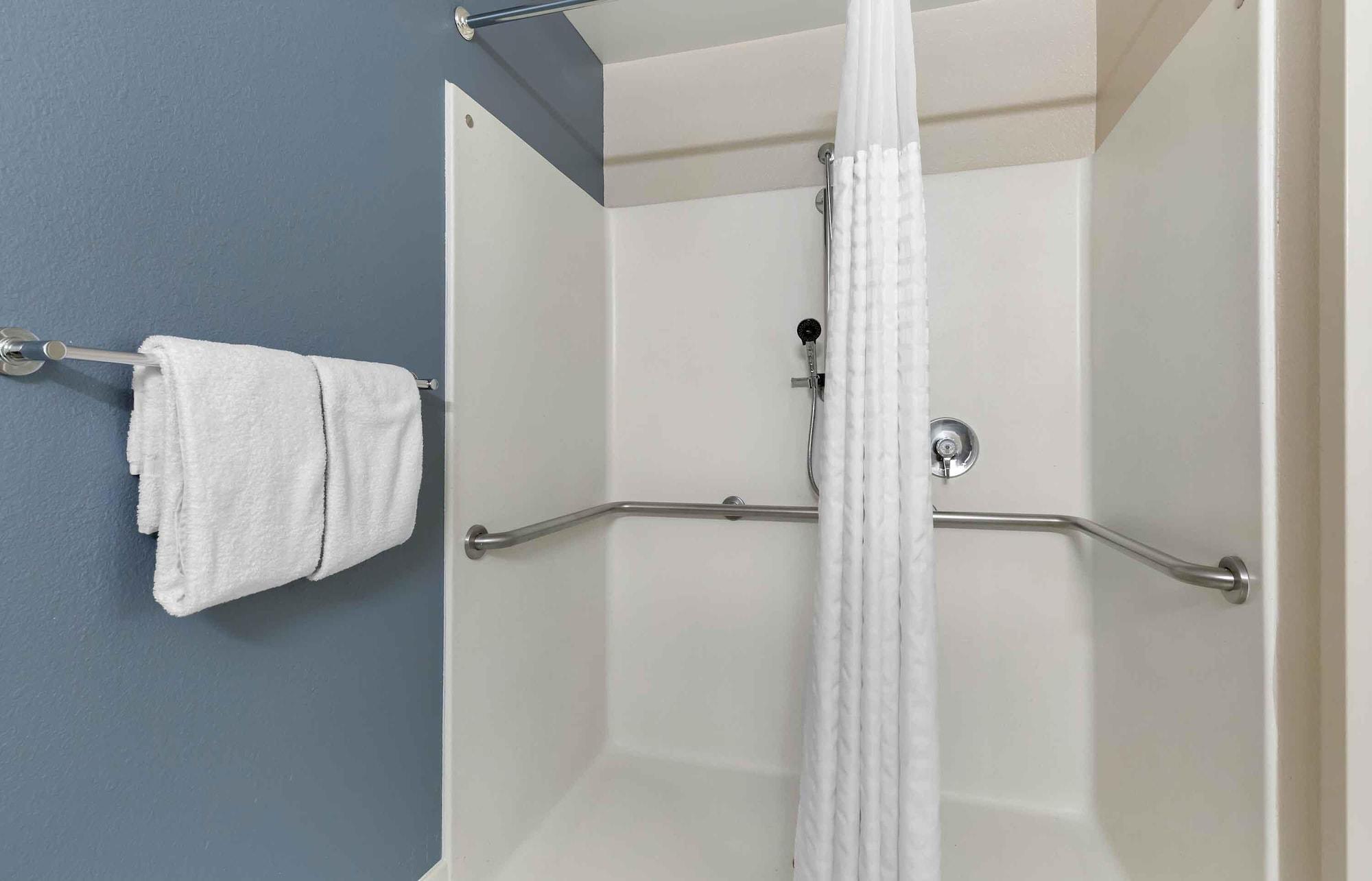 Equipamiento de Habitación Extended Stay America Suites Washington DC Alexandria Landma