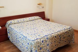 Alojamiento - Hotel Isabel