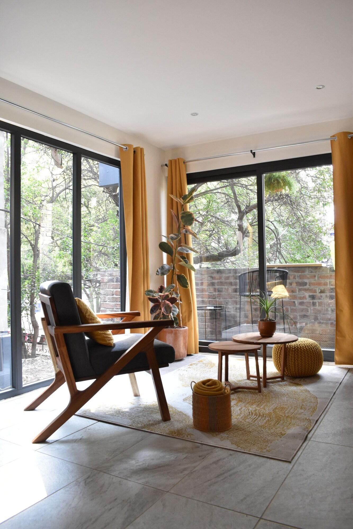 Varios Tanat Art Hotel