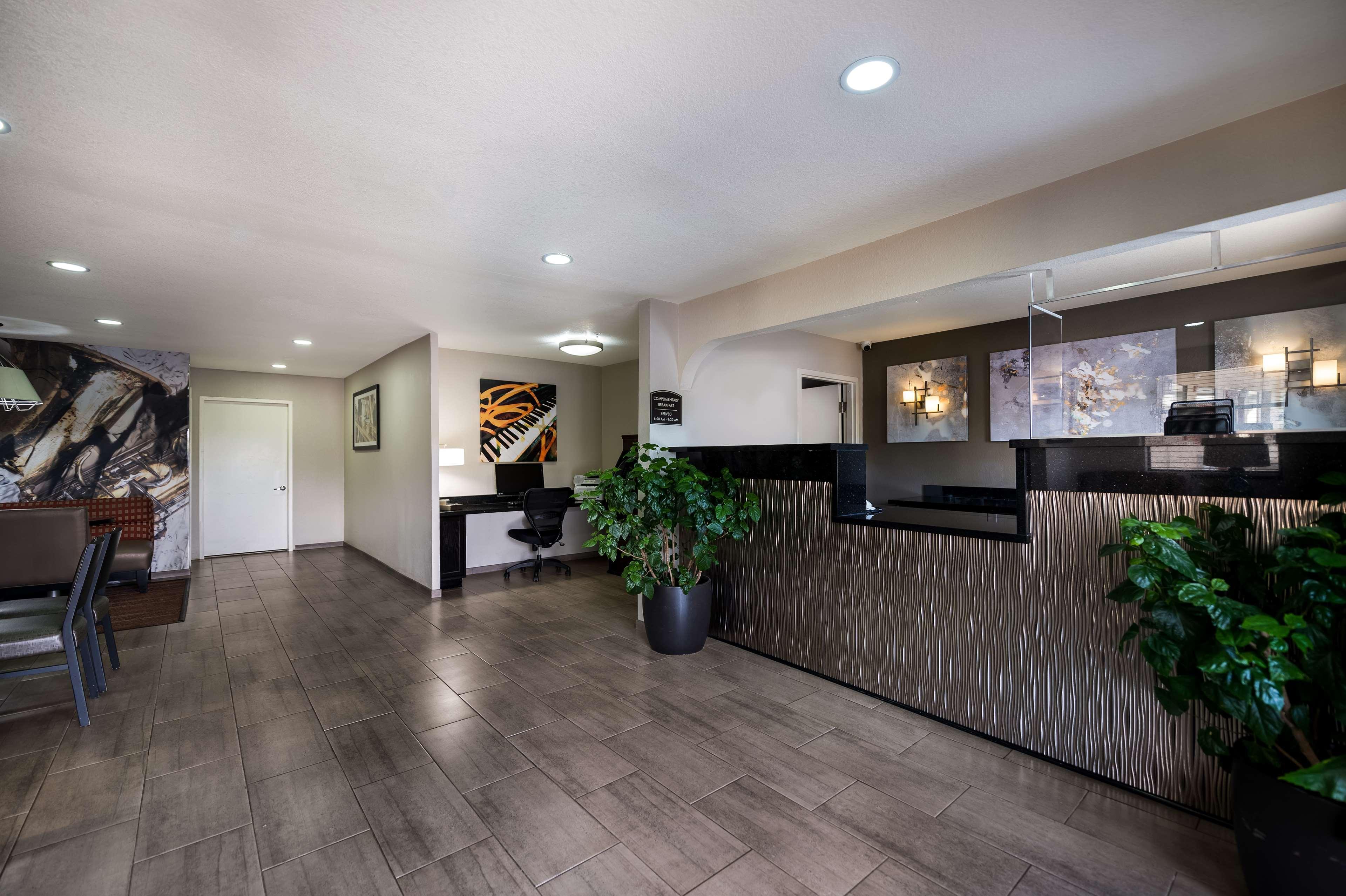 Vista Lobby Best Western Minden Inn