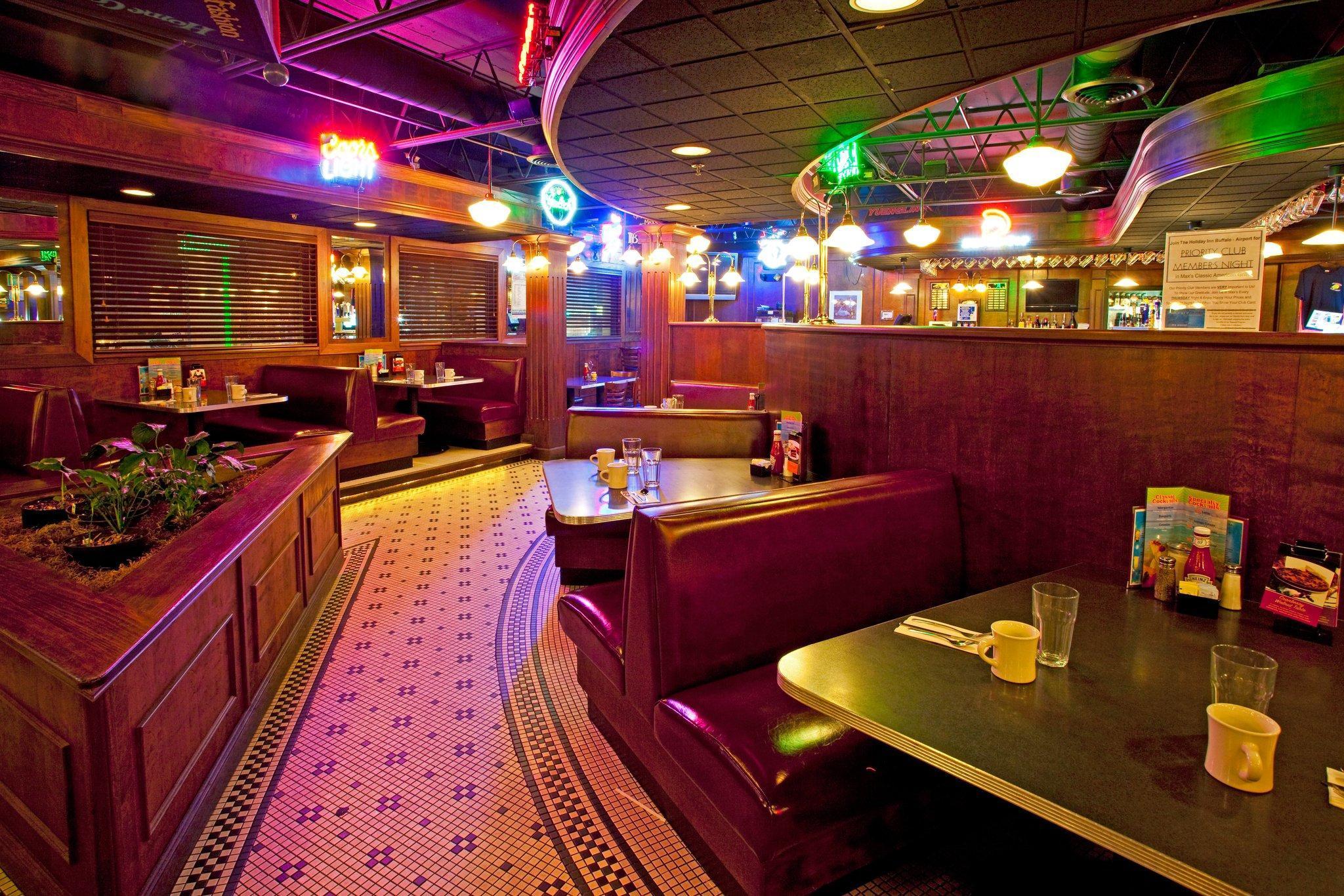 Restaurant Buffalo Airport Hotel