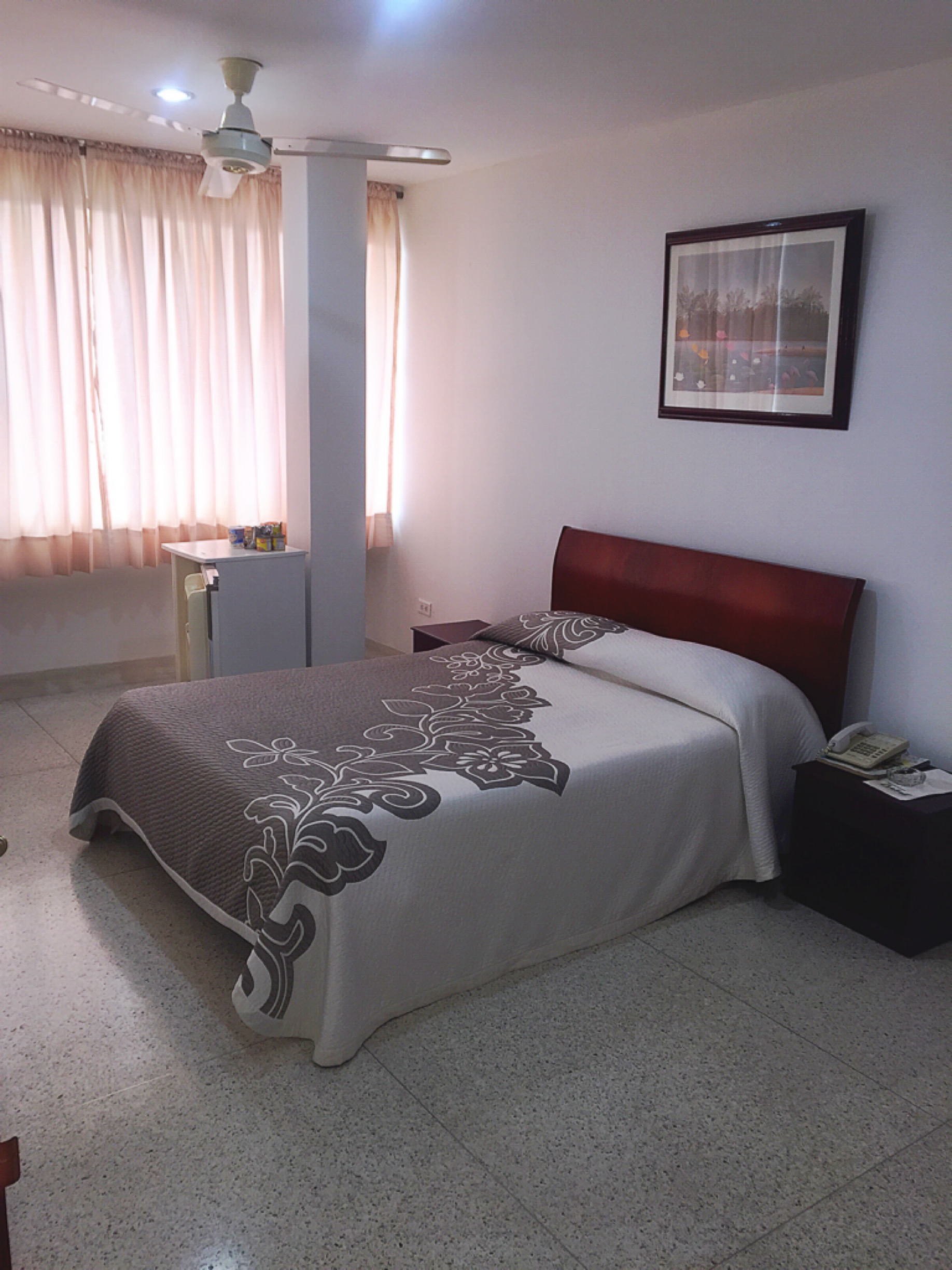 Habitación Hotel Carivdi