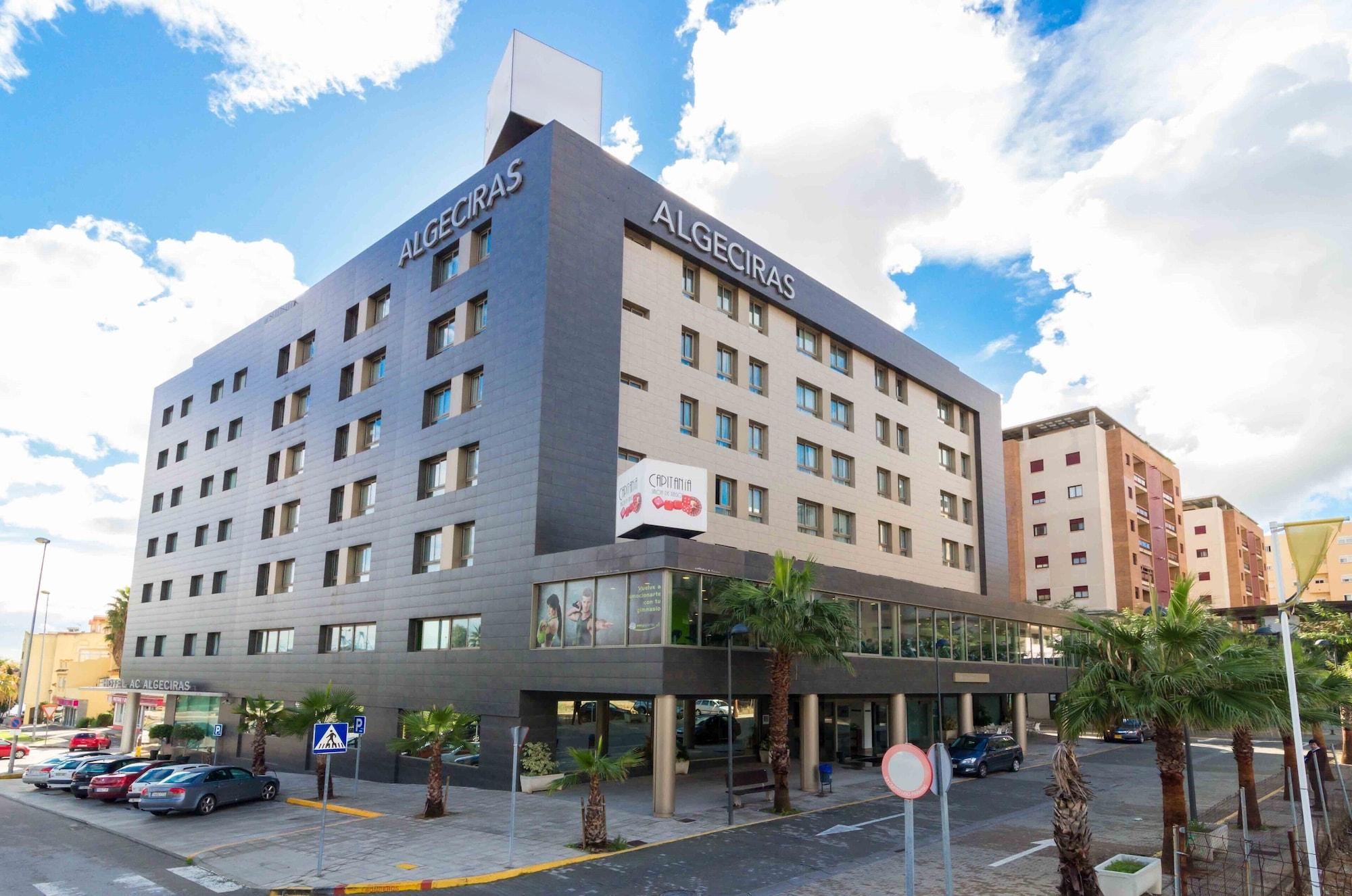Vista Exterior Suittes Hotel