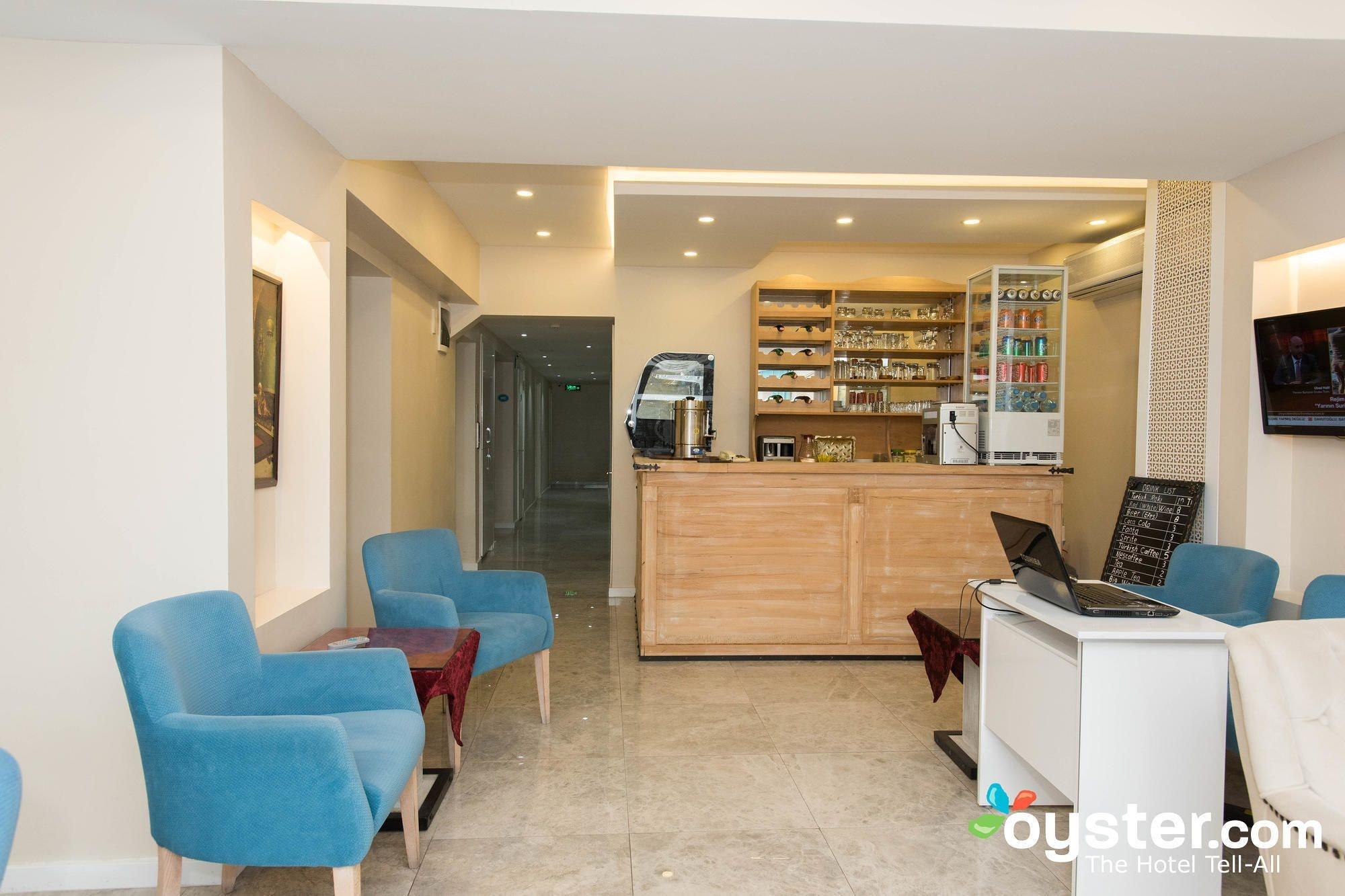 Bar/Salón Star Holiday Hotel