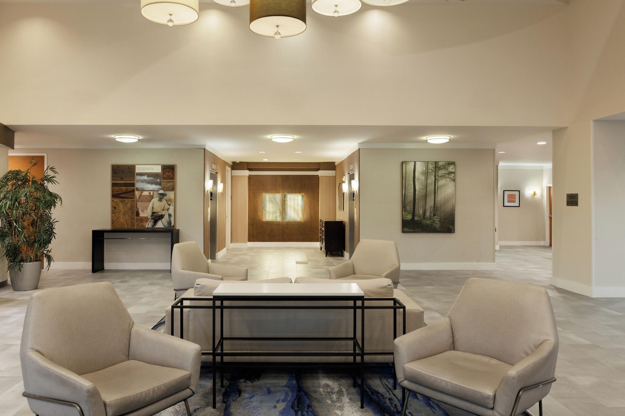 Vista Lobby Fairfield Inn & Suites by Marriott Miami Airport South