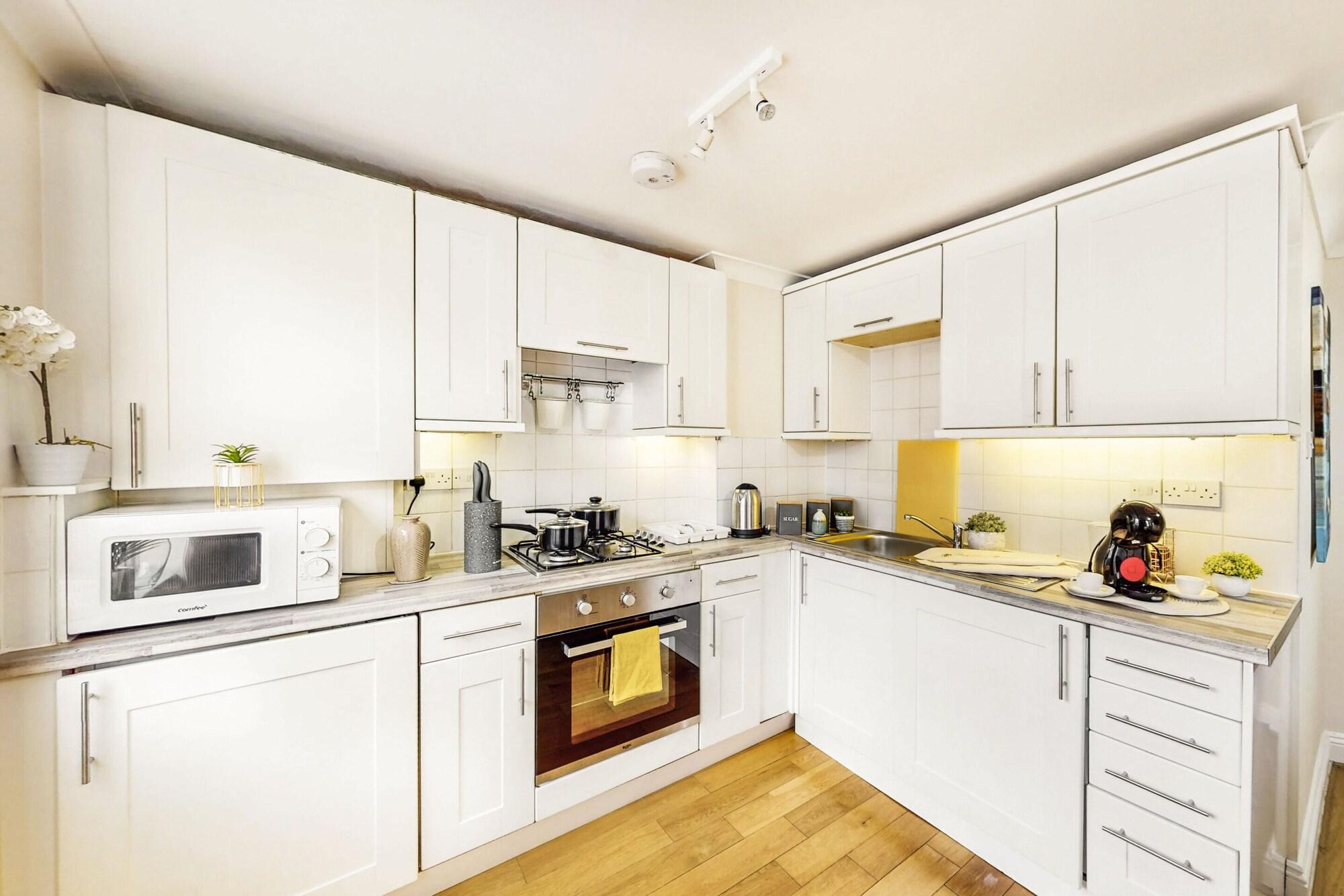 Varios Park Lane Apartments Marble Arch