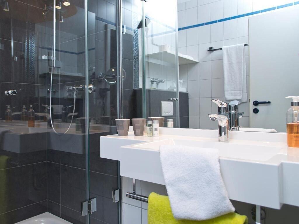 Varios Avenon Privat-Hotel am Steinberg