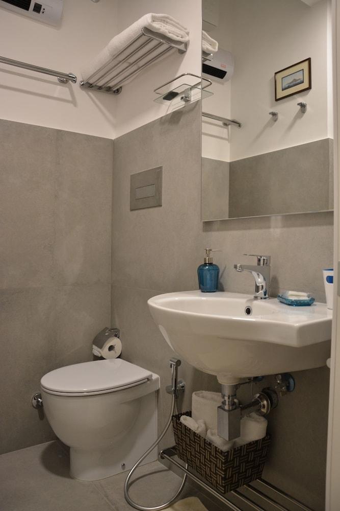 Baño Dimora Megaride