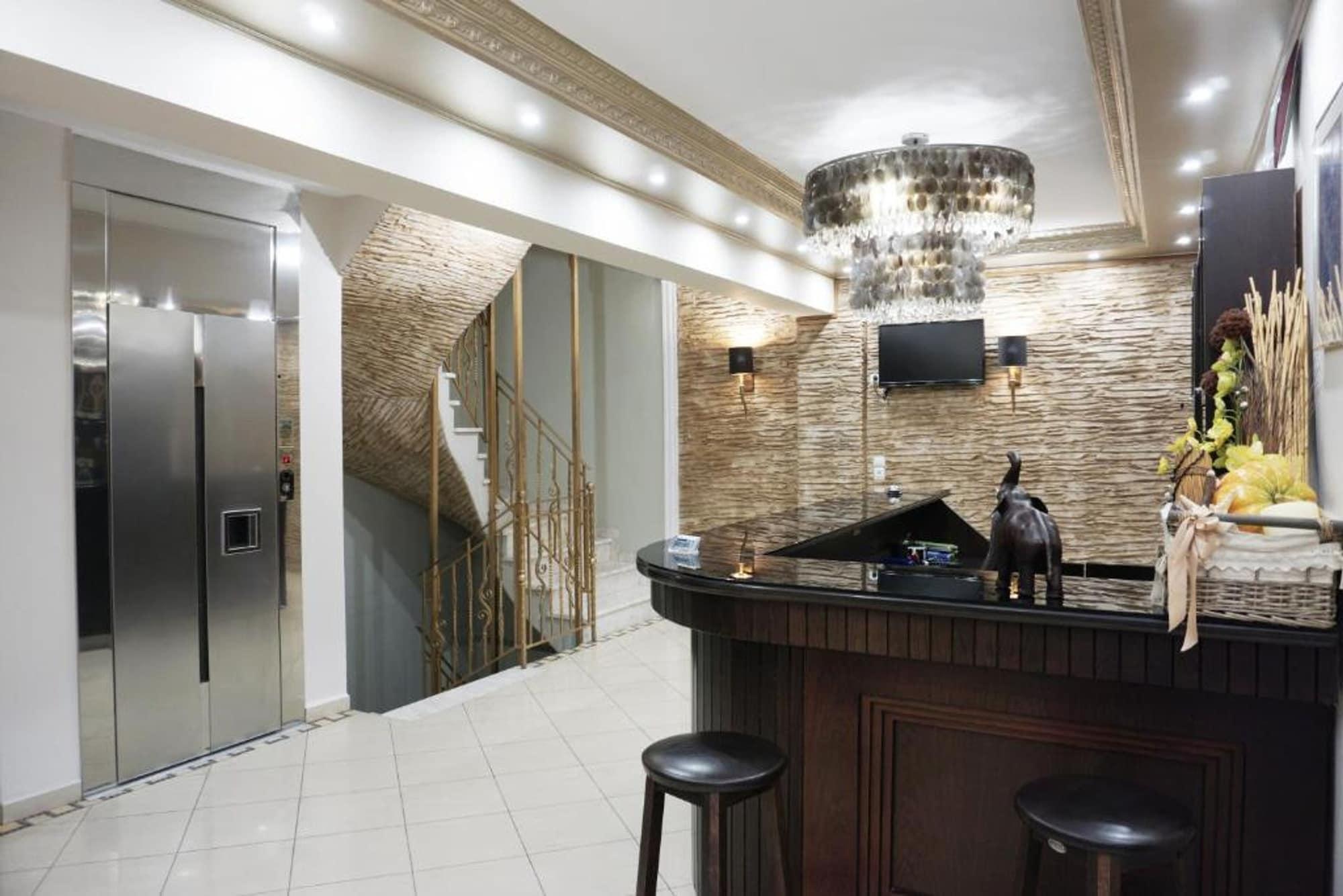 Vista Lobby Paradise