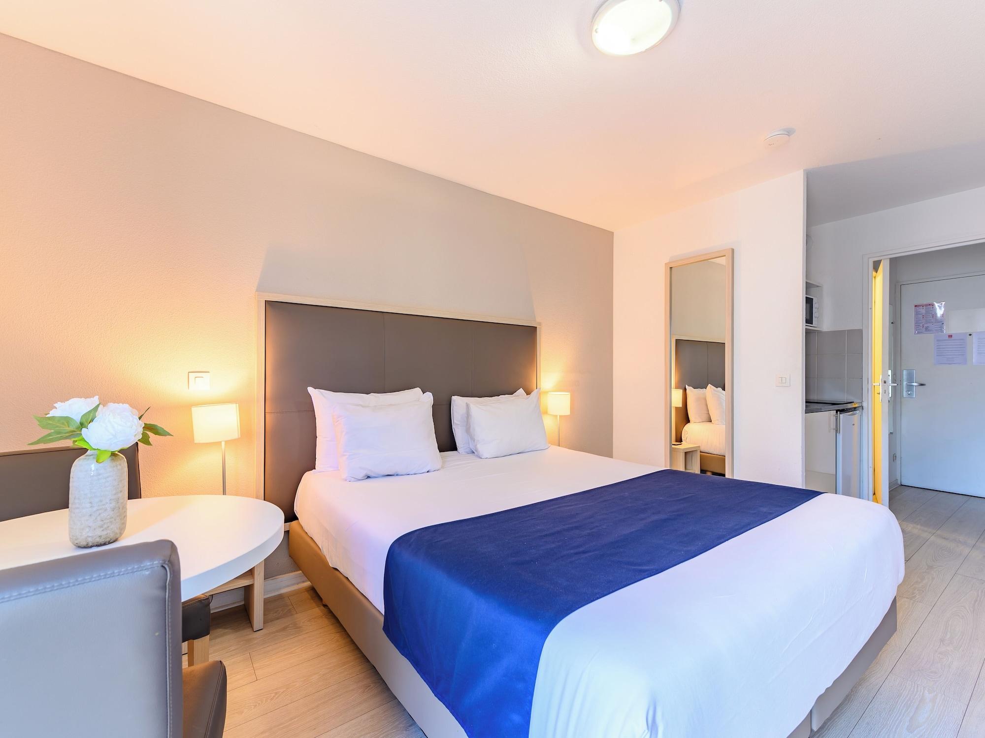 Varios Séjours & Affaires Pantin Charles de Gaulle