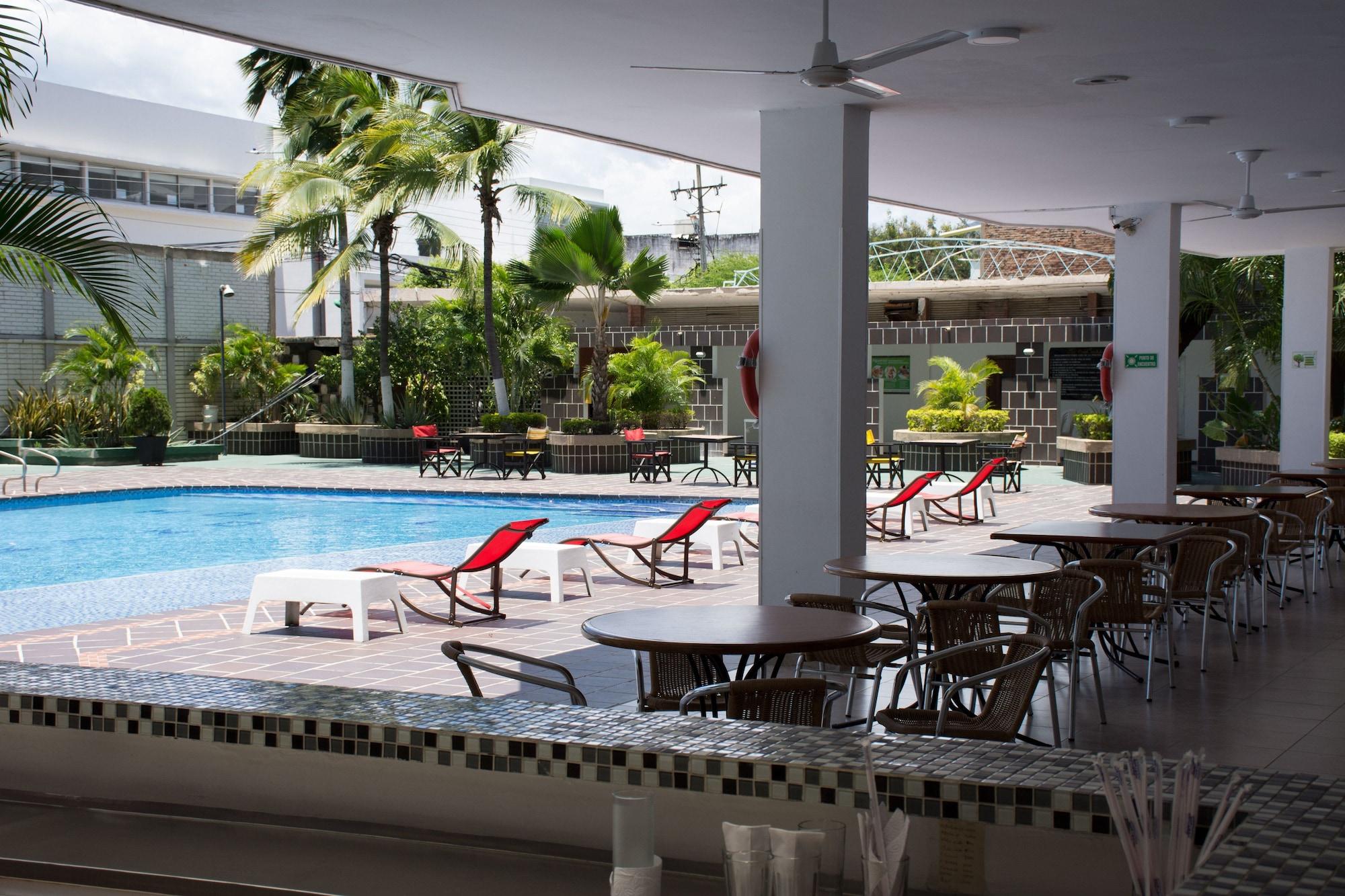 Vista Piscina Hotel Tonchala