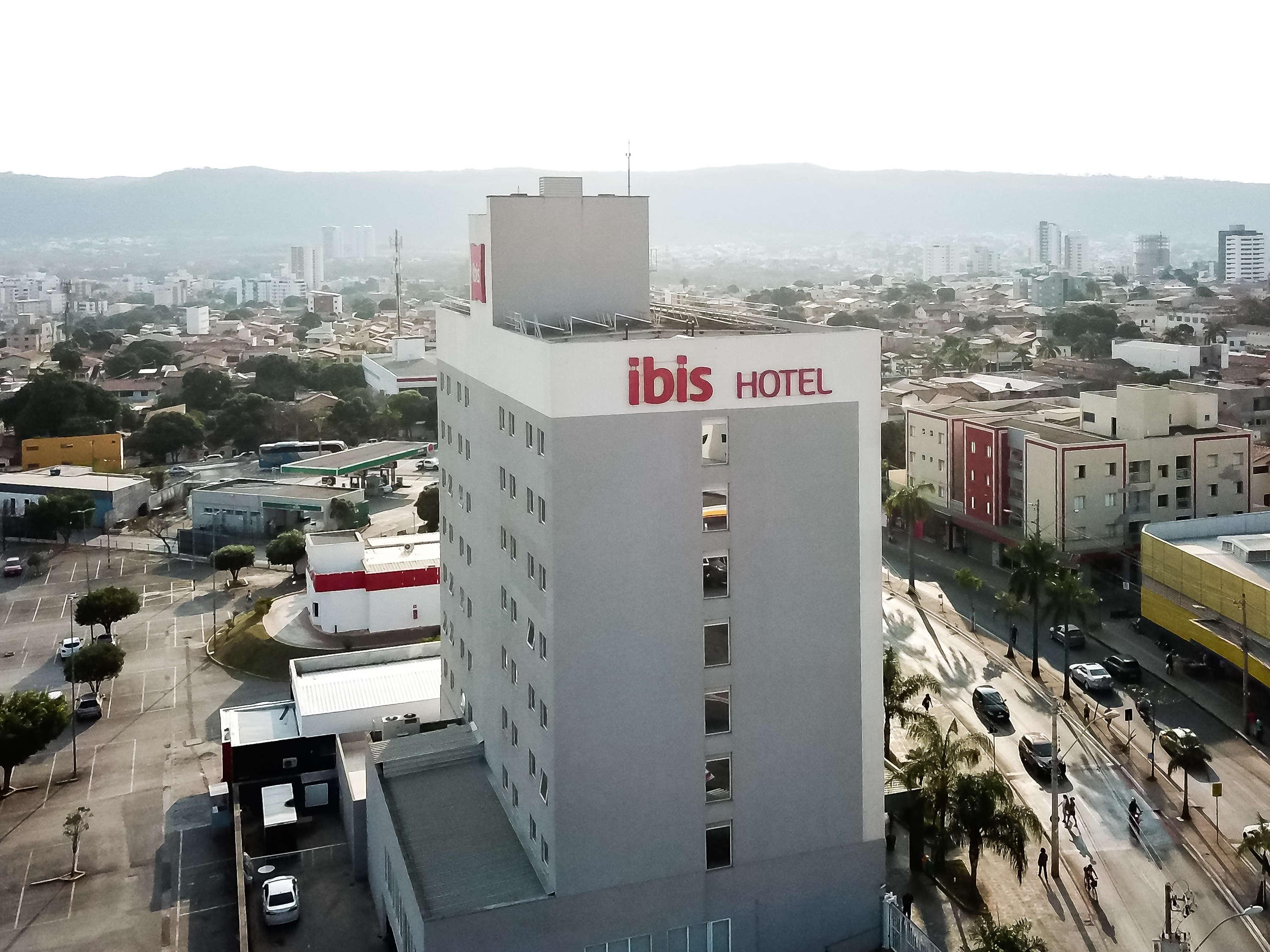 Playa ibis Montes Claros Shopping