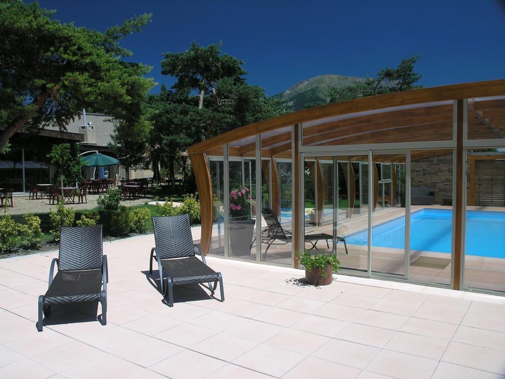 Vista Piscina Hôtel Le Lac