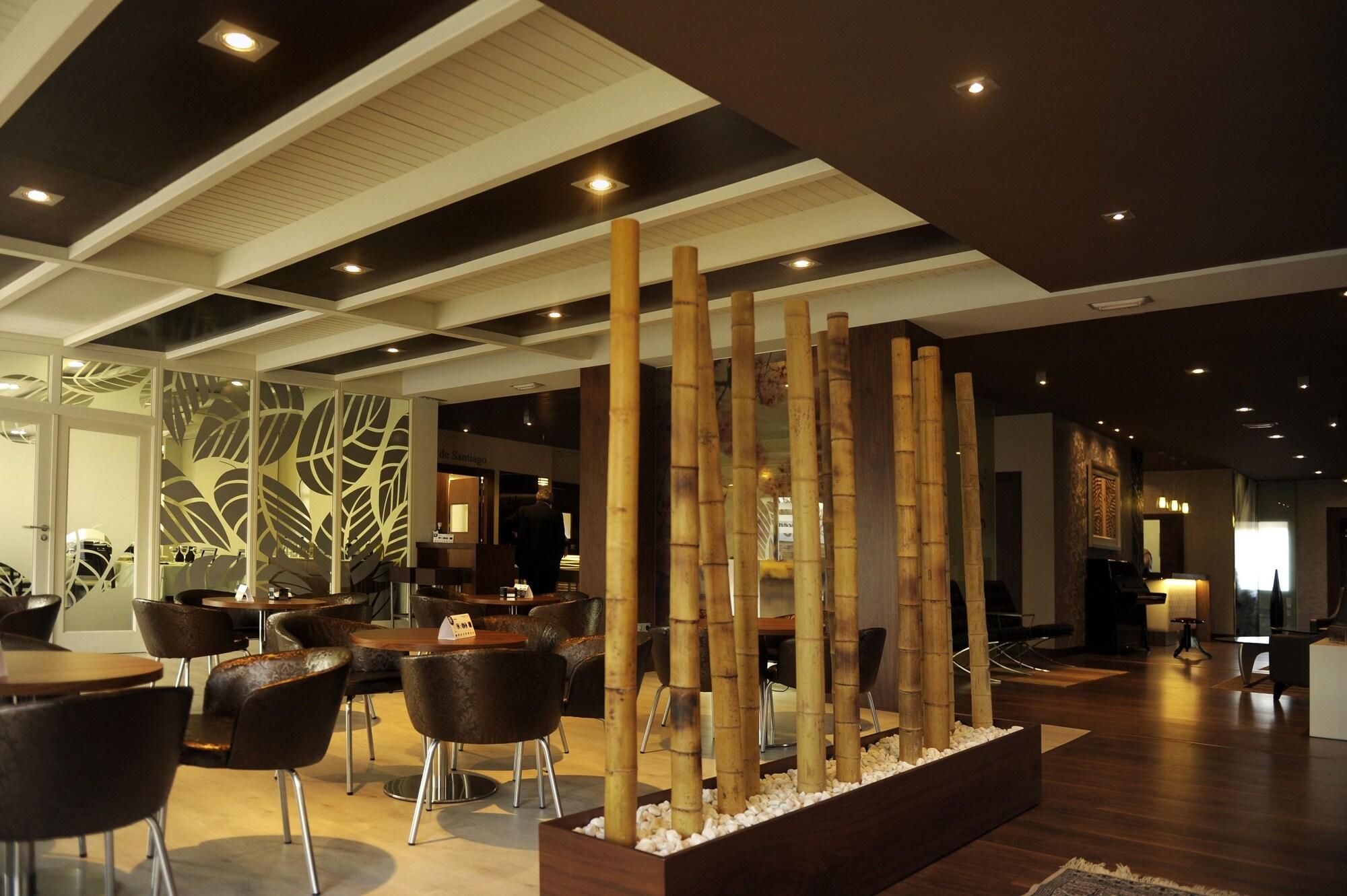 Vista Lobby Hotel Corona de Galicia