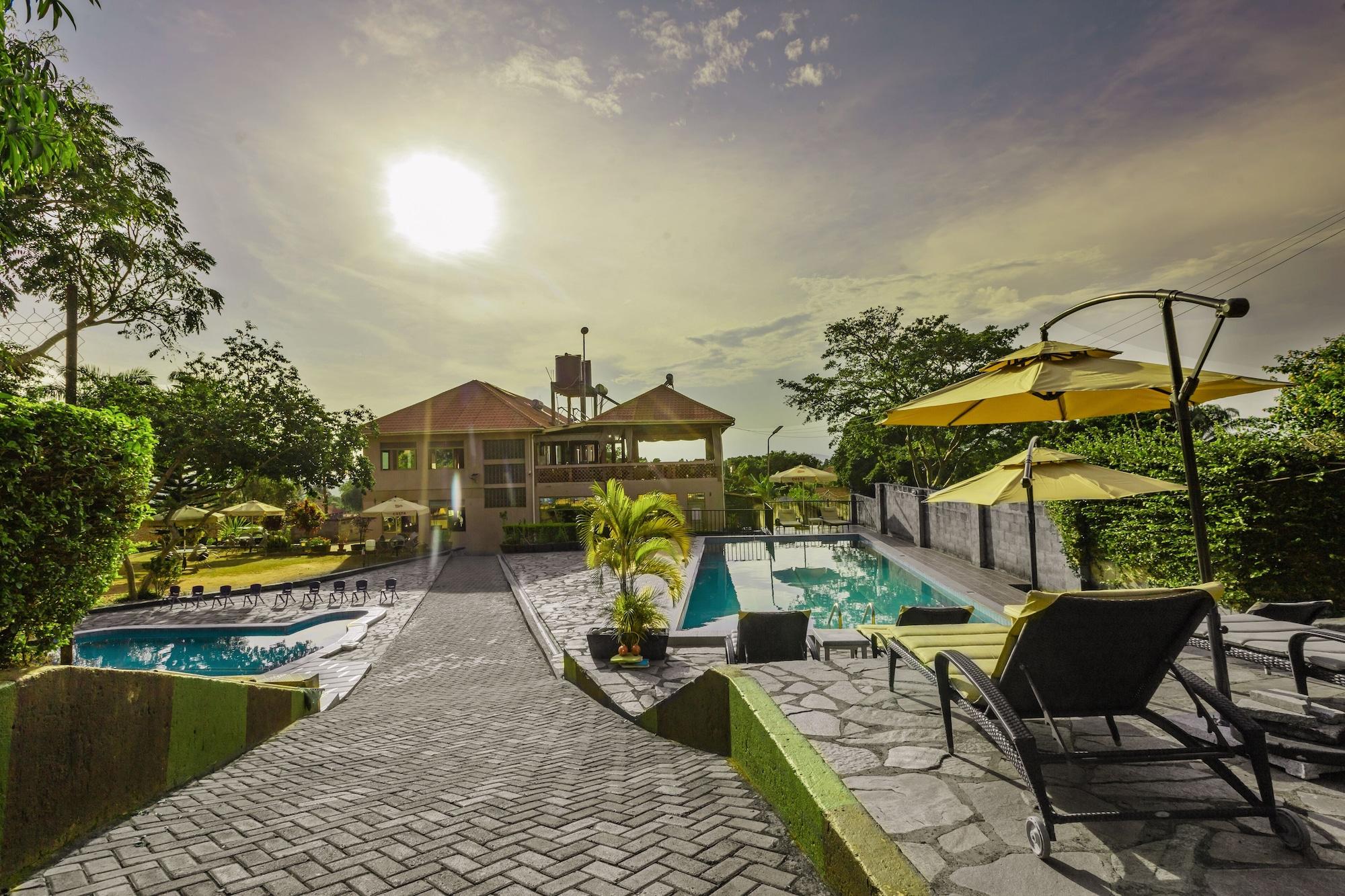 Vista Exterior Santa Maria Hotel Entebbe