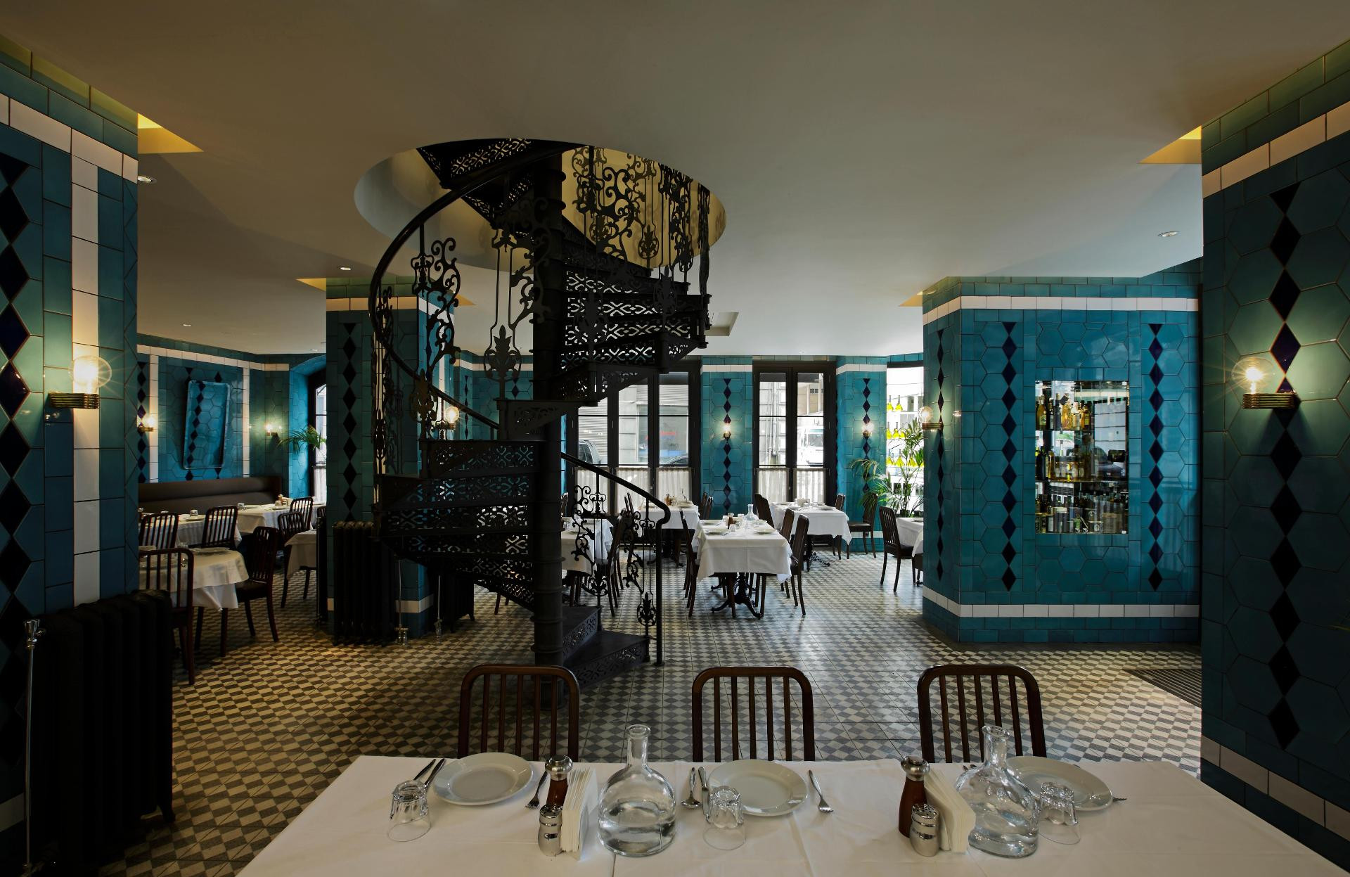 Vista Lobby Karakoy Rooms