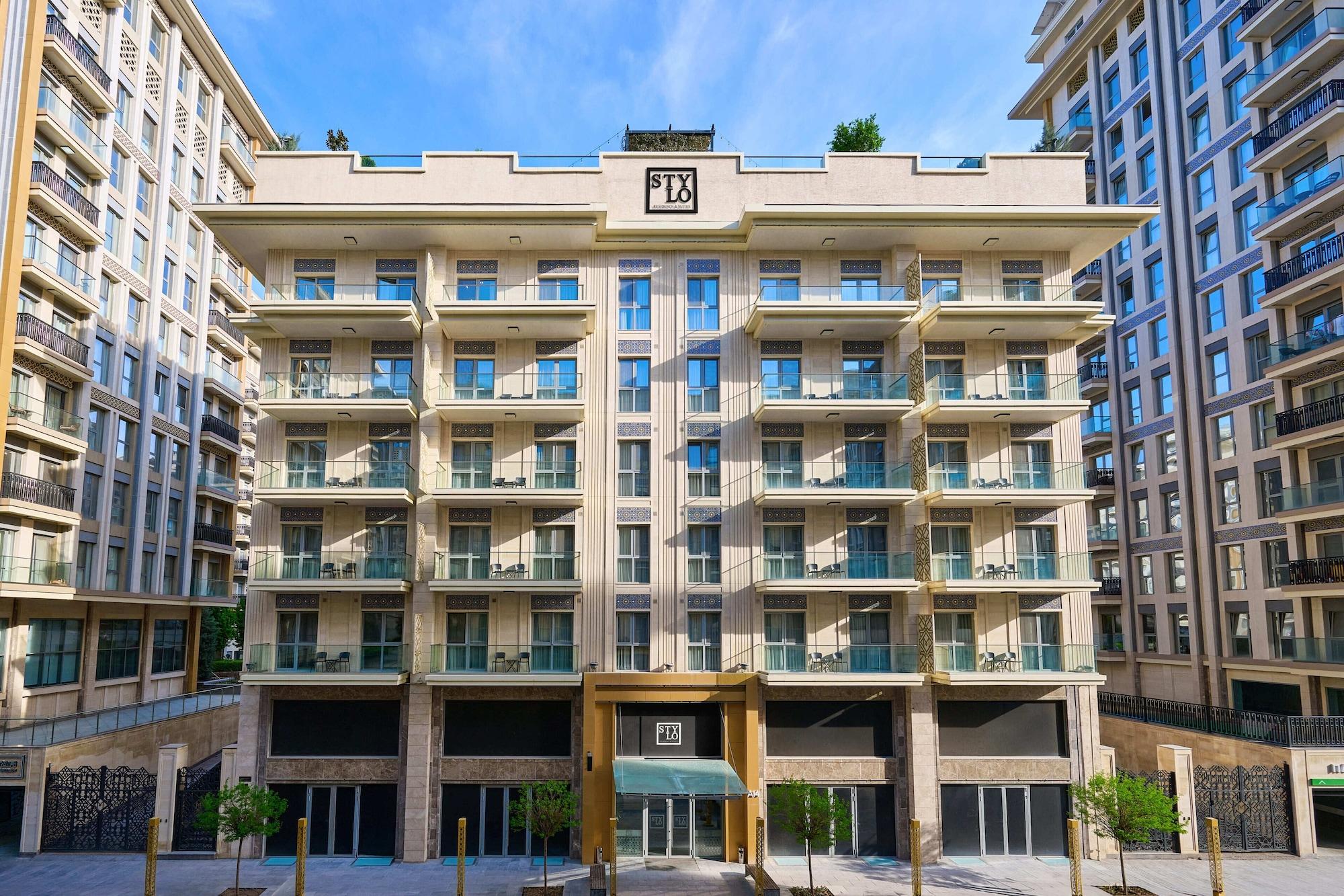 Varios STYLO Residences & Suites